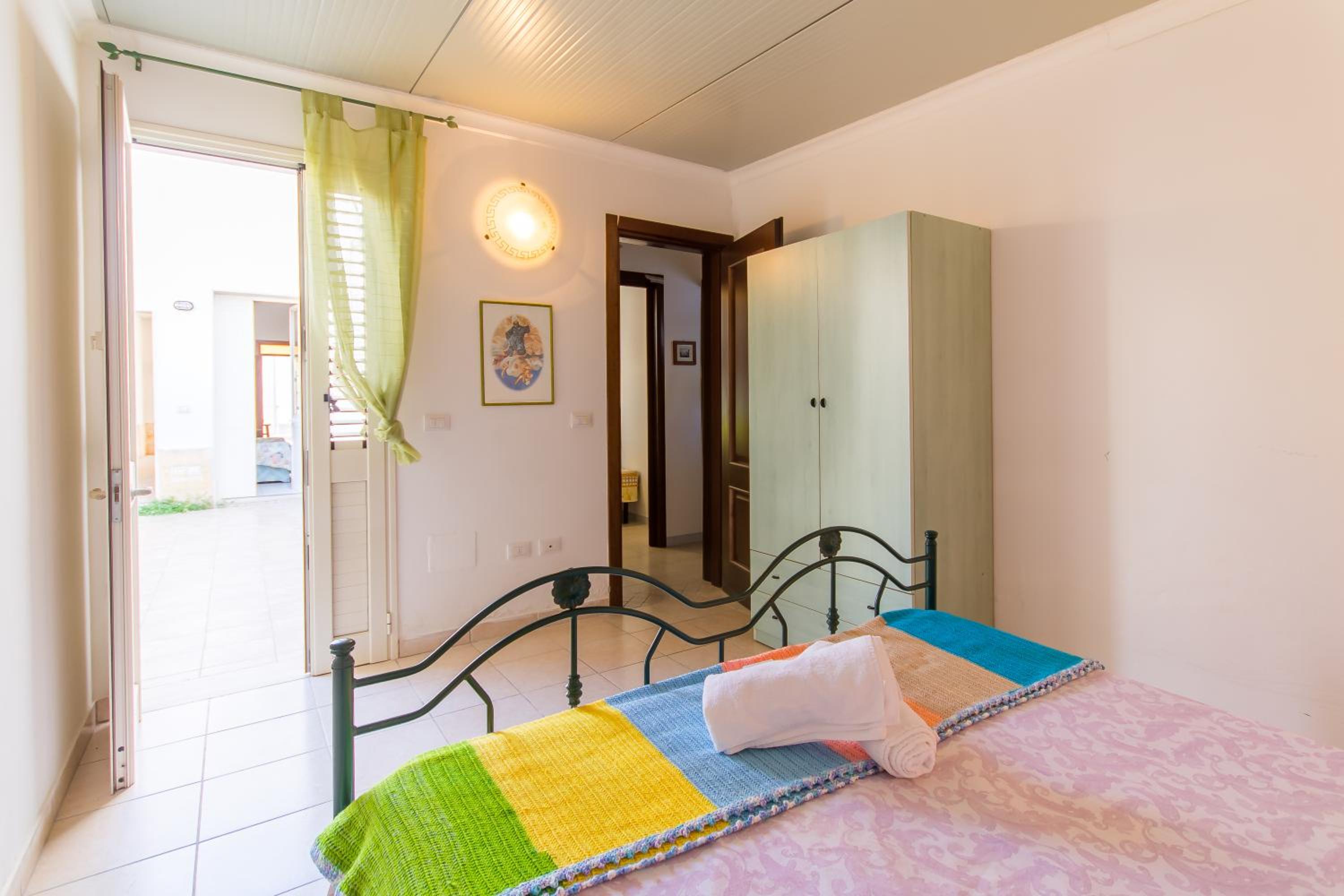 Casa Lory 1 Cosy near the Sea - Happy Rentals photo 2