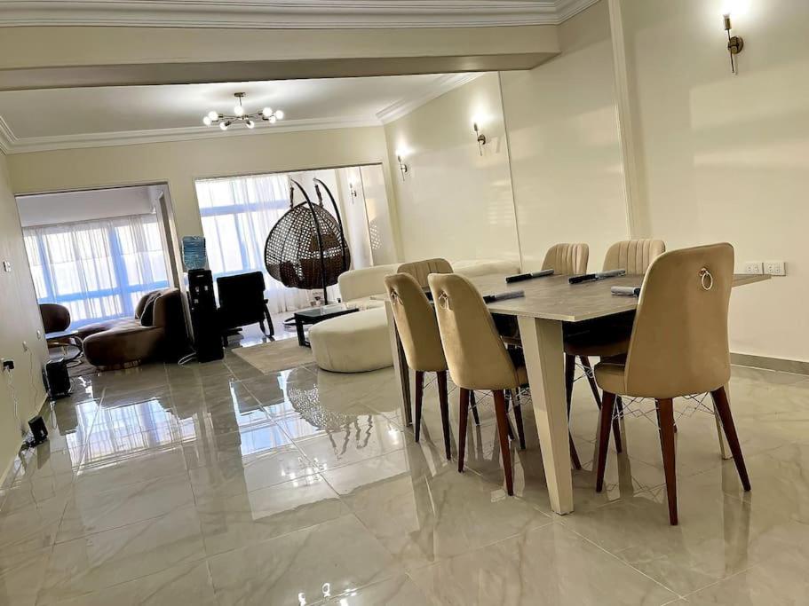 3BR Nile View Zamalek island Abu El Feda Luxury
