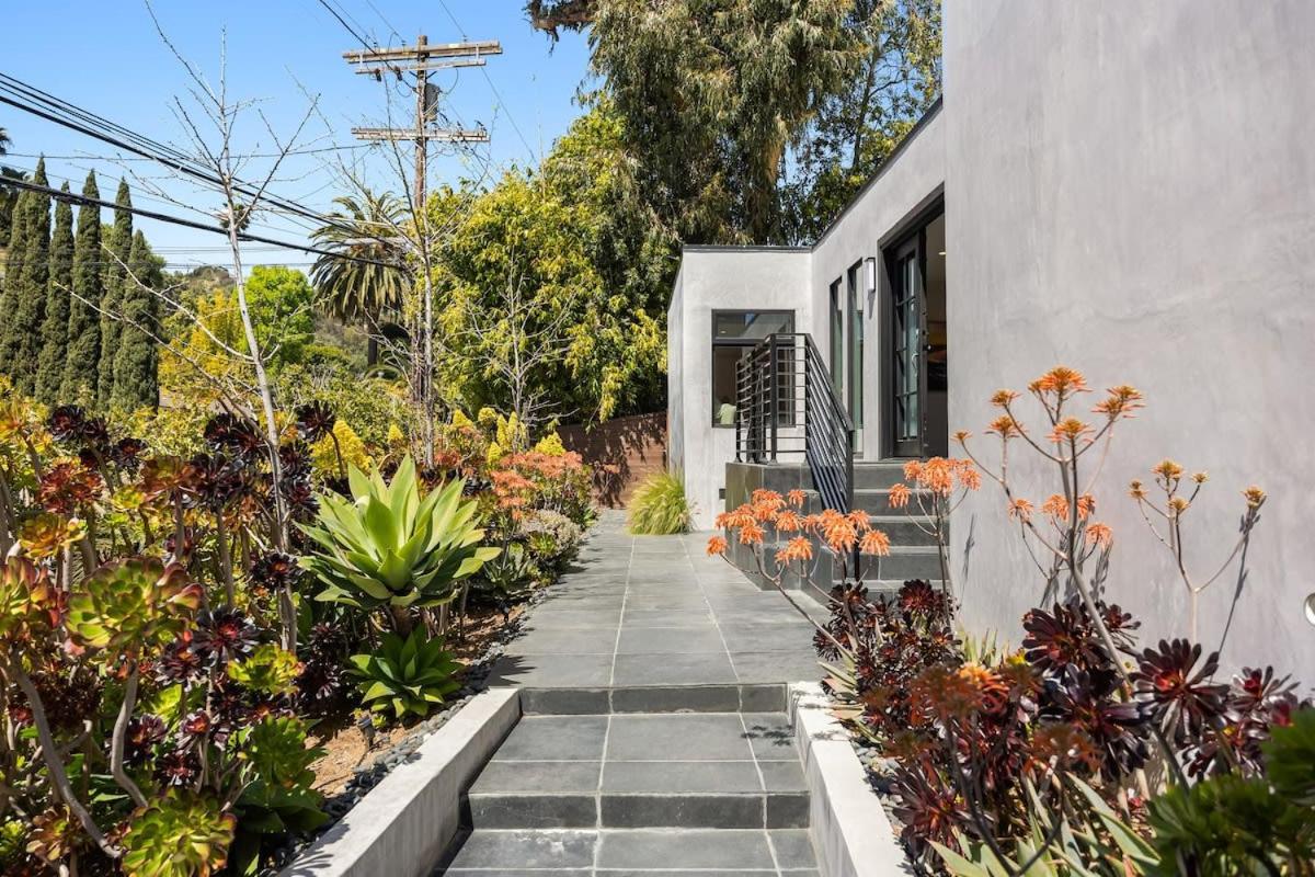 Beverly Hills Canyon Villa by Stay Awhile Villas