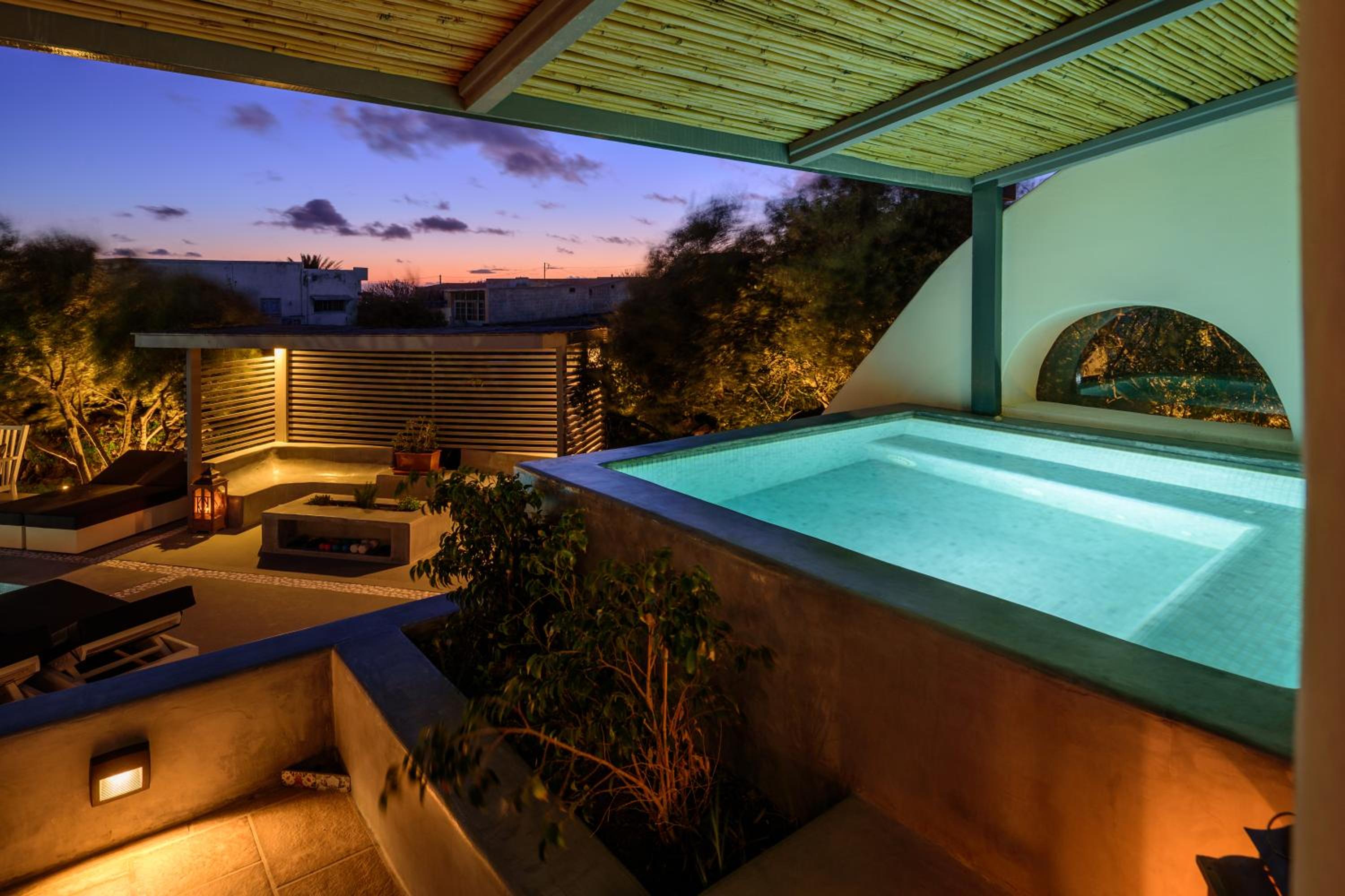Ambeli Luxury Villa