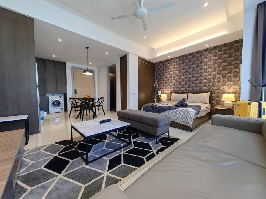 C1109 Grand Medini Studio 100mbps Netflix By STAY photo 4