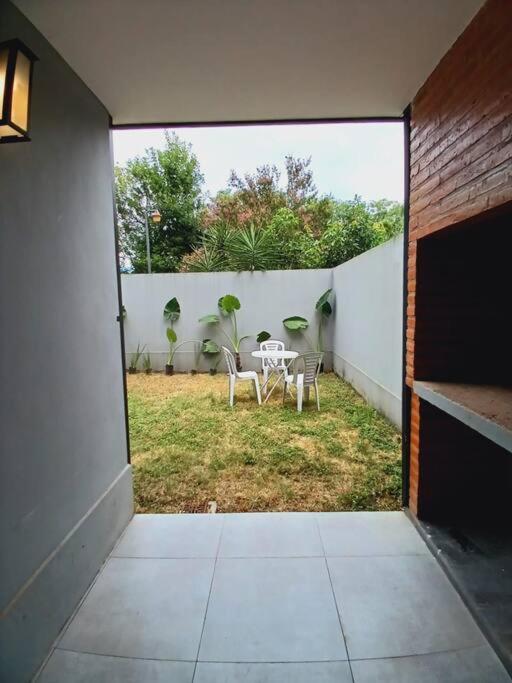 Casa 2 D, yerba buena