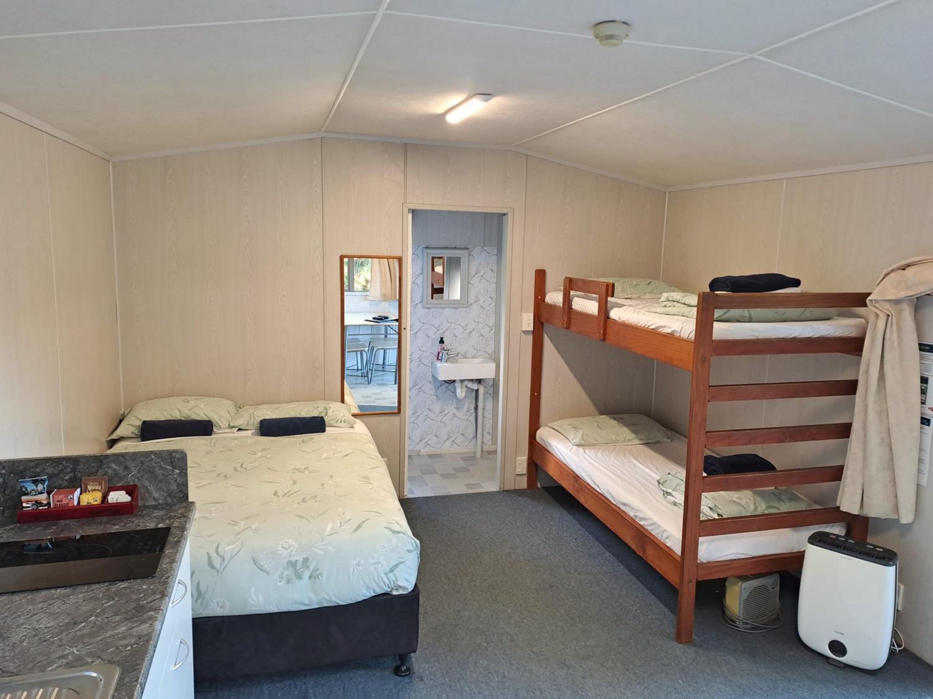 Whatuwhiwhi TOP 10 Holiday Park