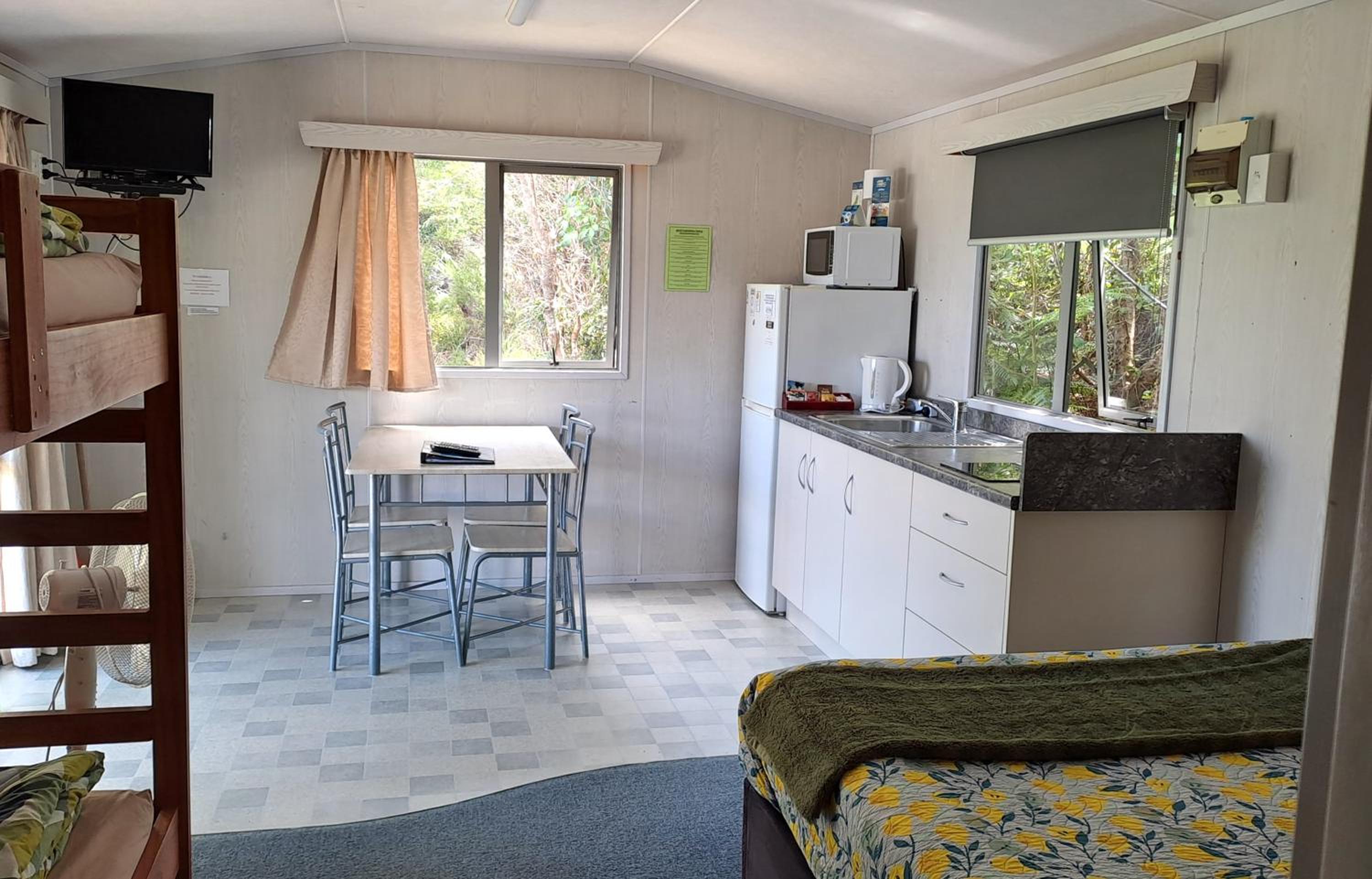 Whatuwhiwhi TOP 10 Holiday Park