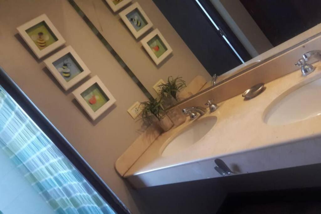 Casa 5D con piscina, Country Yerba buena