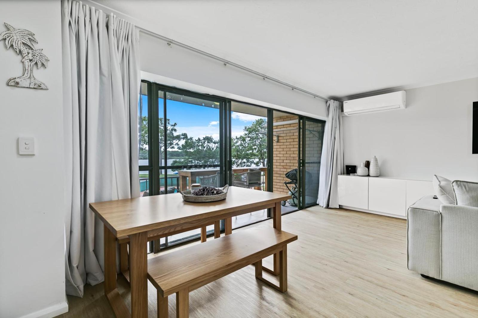 Renovated 3 Bedrooms with Stunning Views and Pool