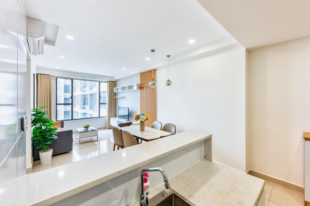 Bumble Apartment