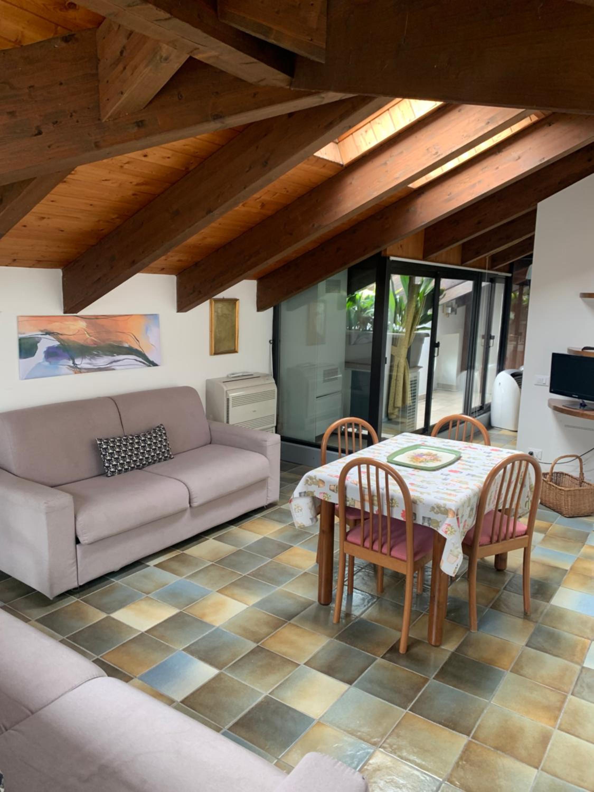 Villa Callas Divina Sirmione view 4
