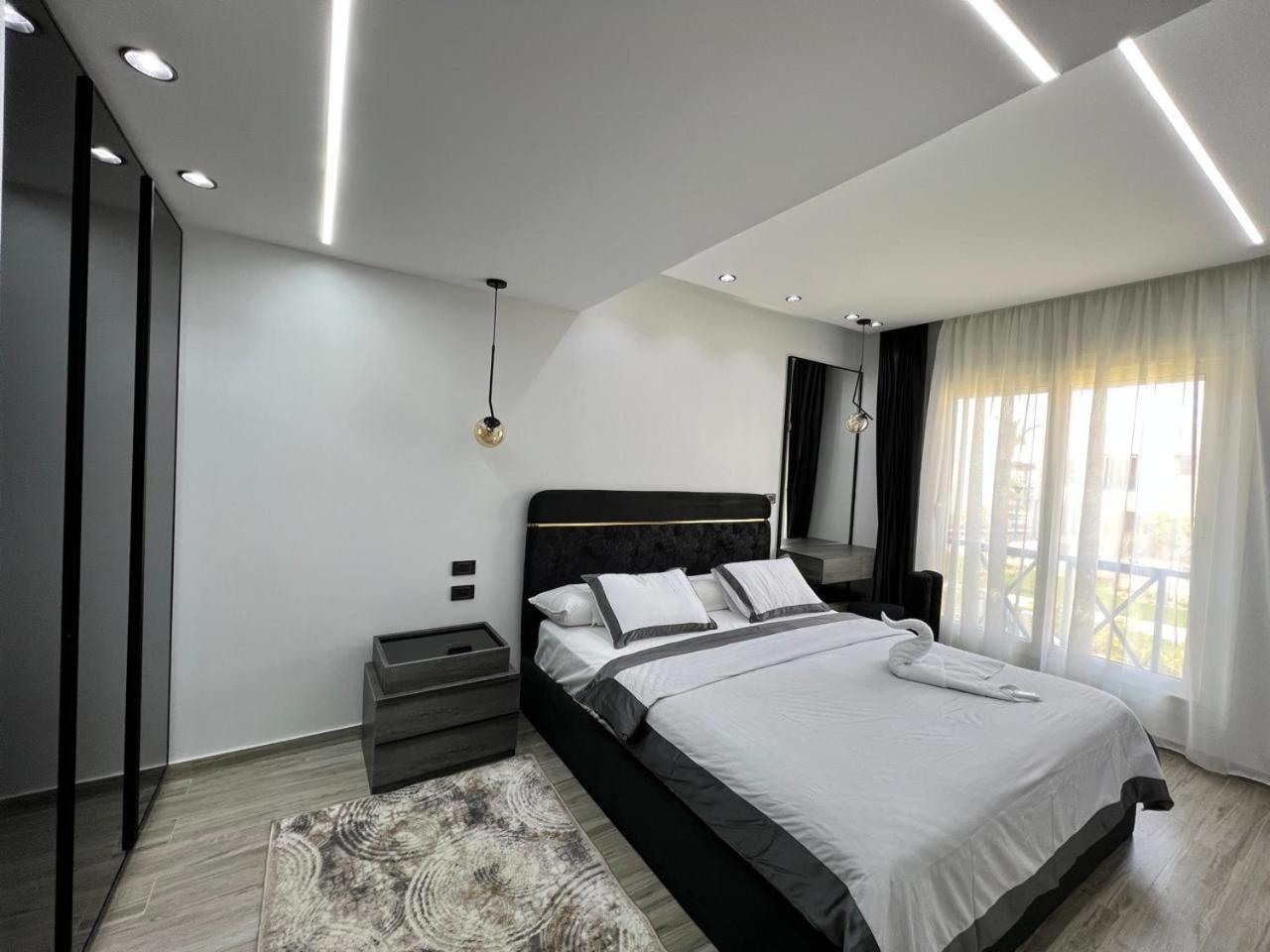 Twin house 4 master Bedrooms premium mountain view Ras Elhikma view 3