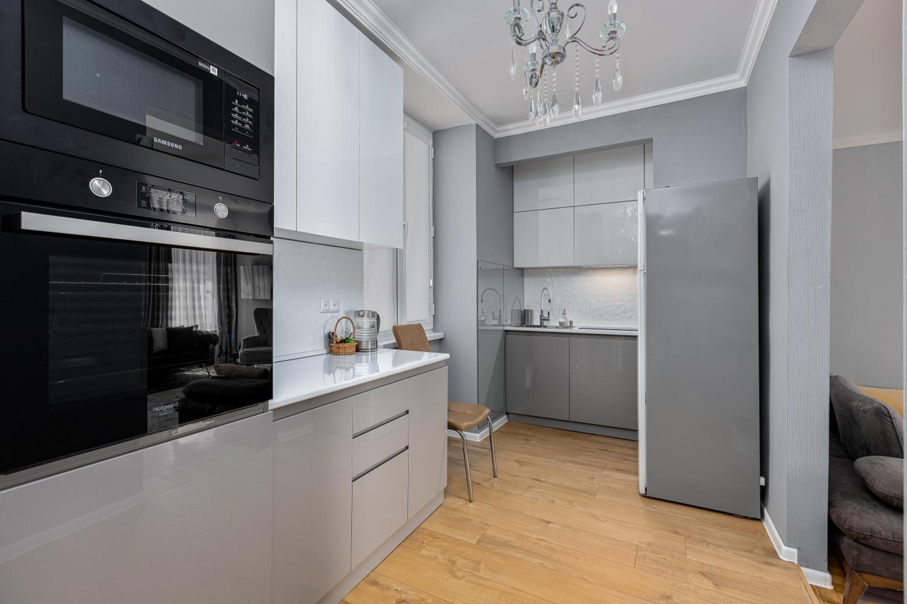MaRKoS Elegant 2BR Apartment in Sololaki