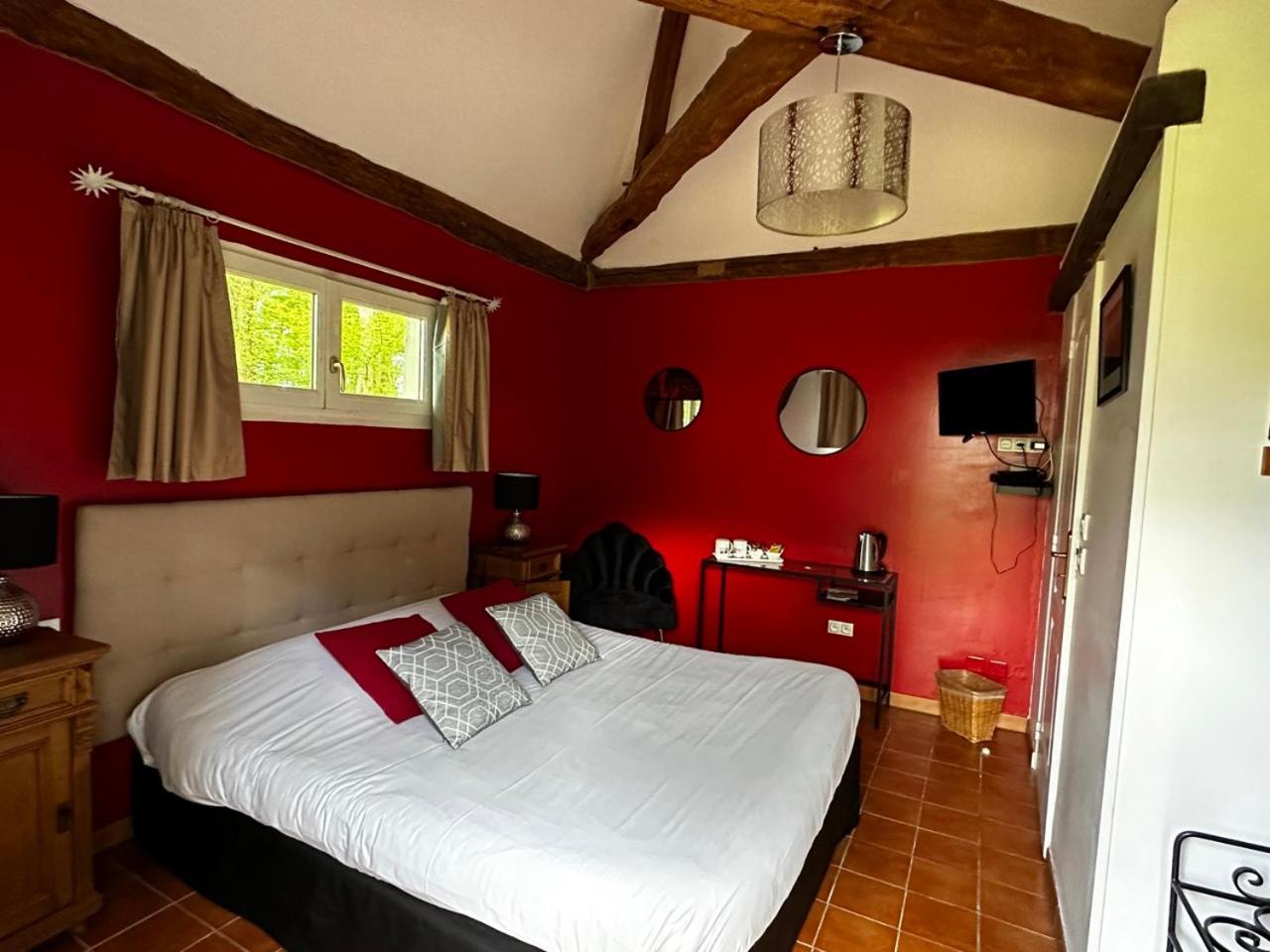 Hotel les Grands Chenes - Property Image 15
