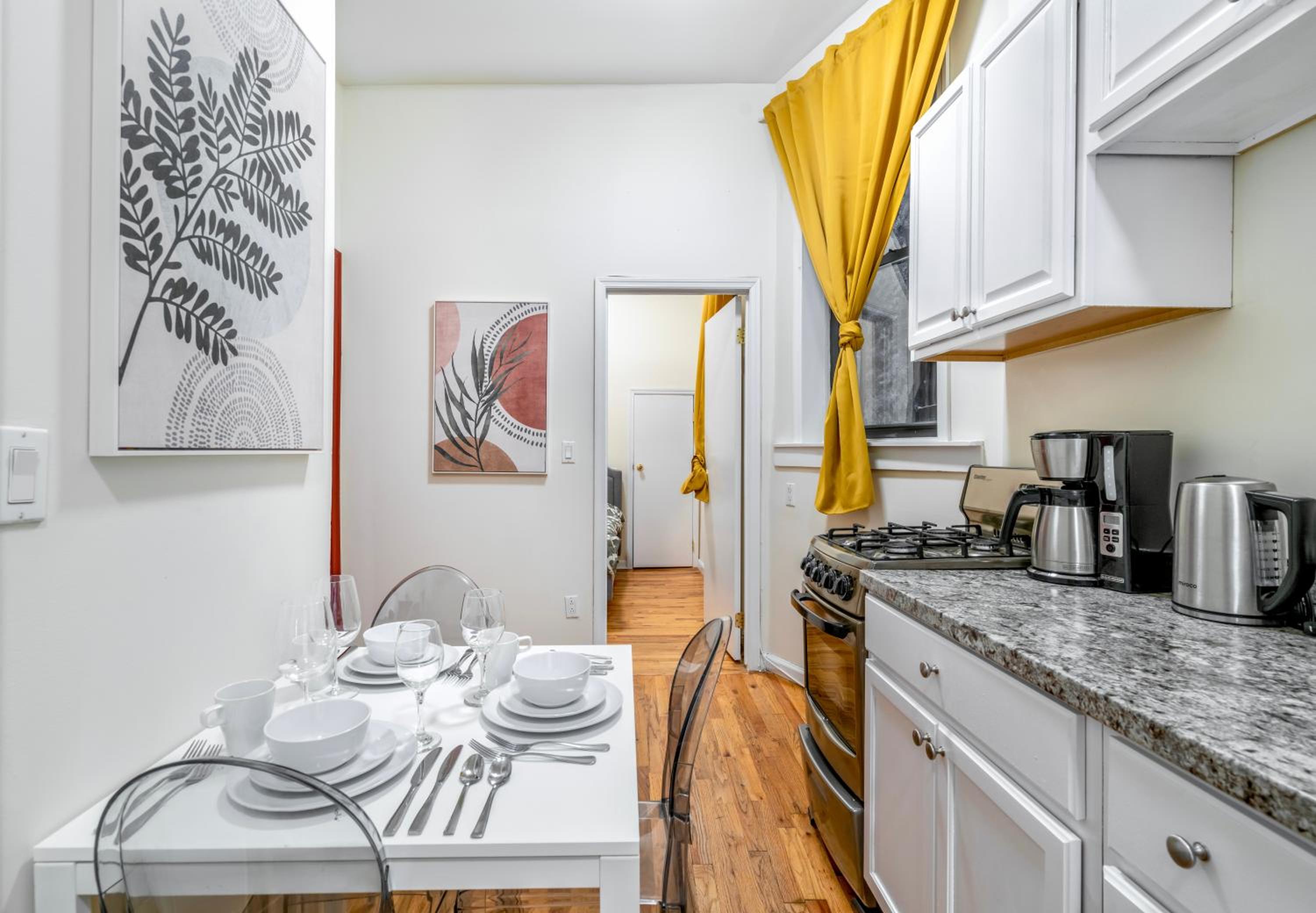 2 Bedroom Hidden UpScale Oasis