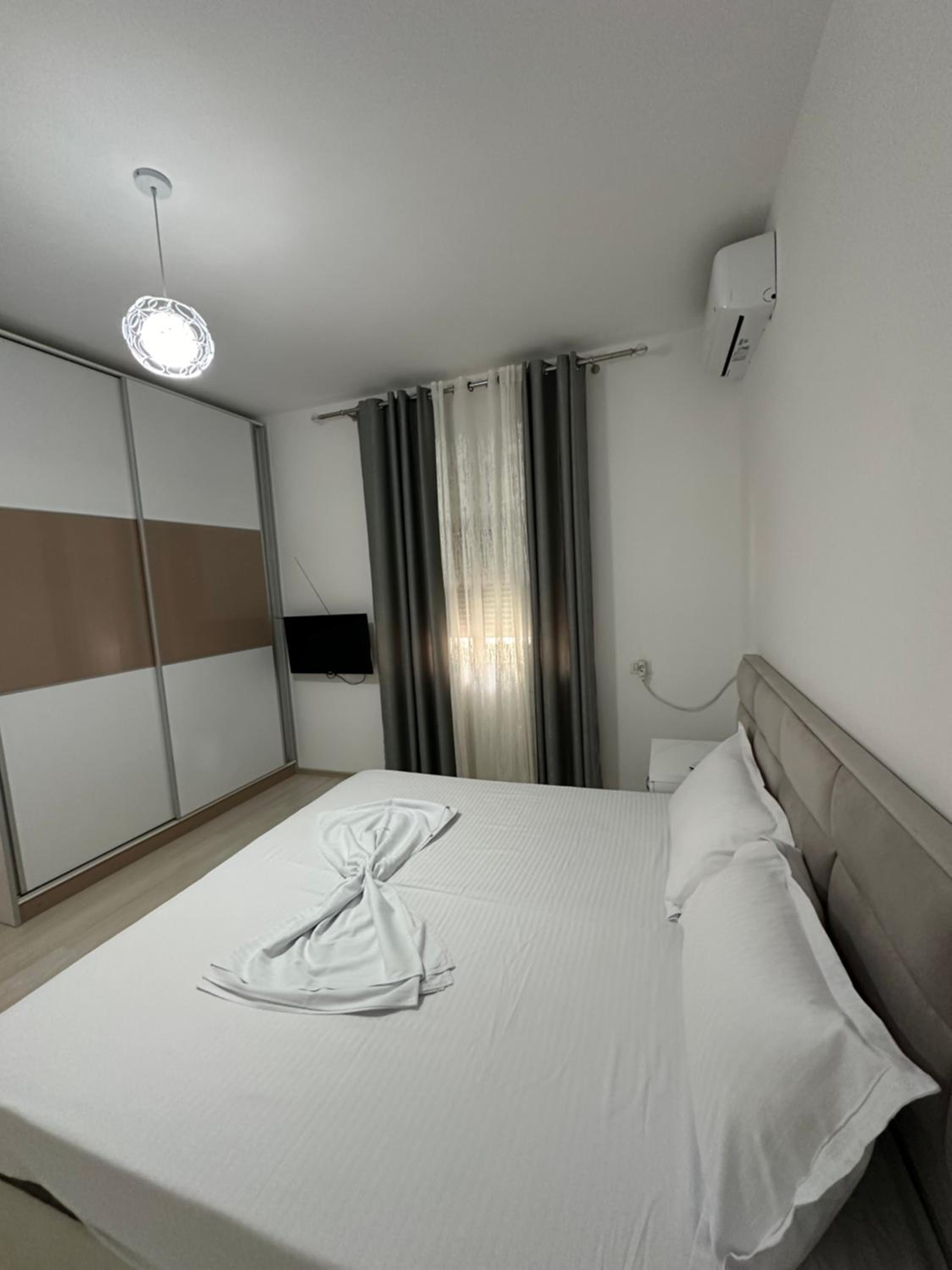 Agron Apartament