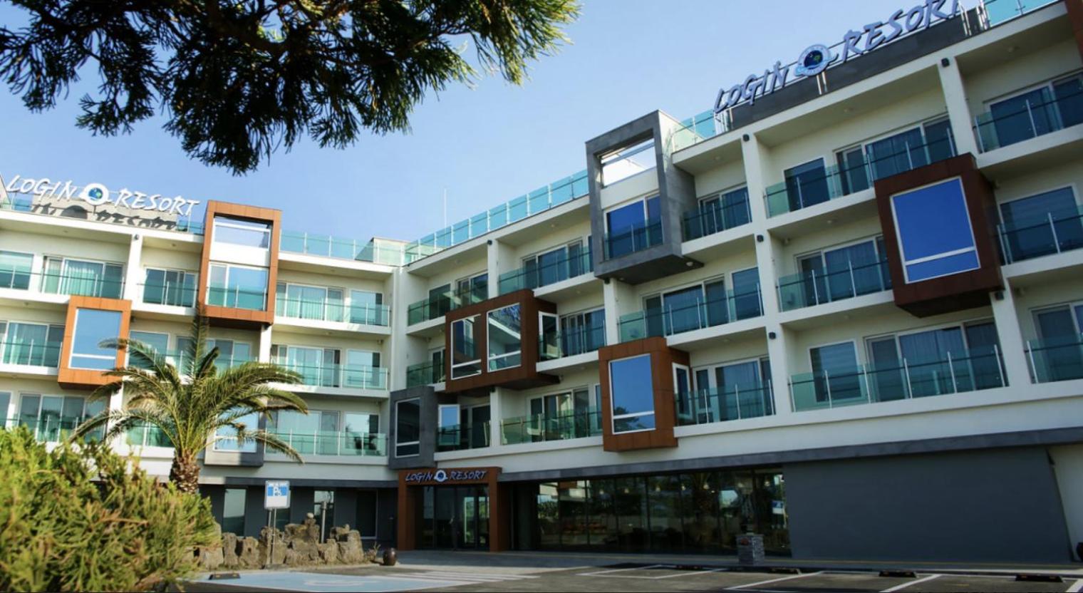 Login Resort