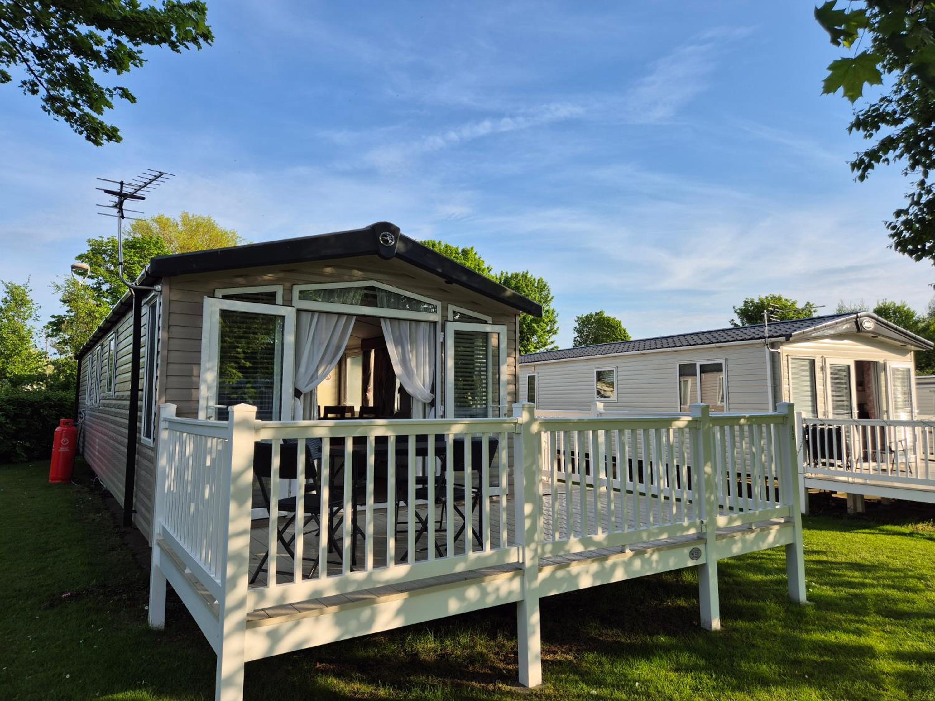 Caravan at Seton Sands, near Edinburgh and Berwick view 5