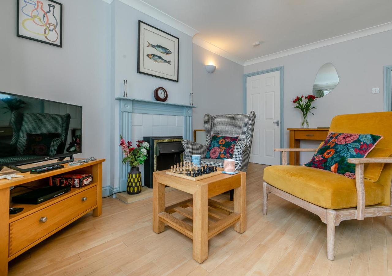 2 Bed in Padstow oc-p00557