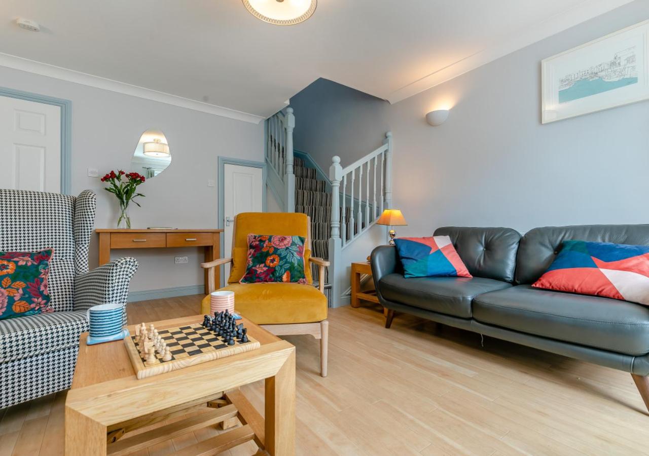 2 Bed in Padstow oc-p00557