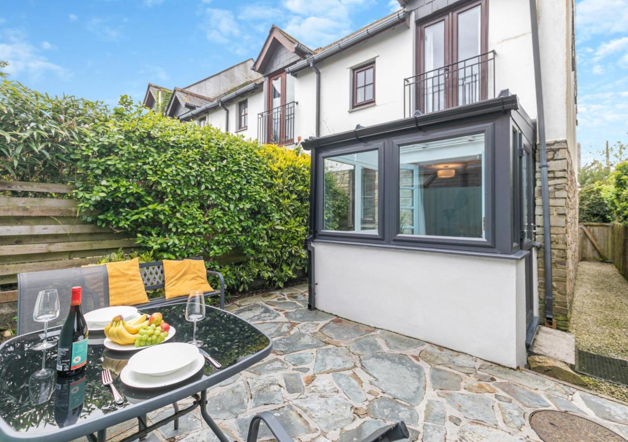 2 Bed in Padstow oc-p00557