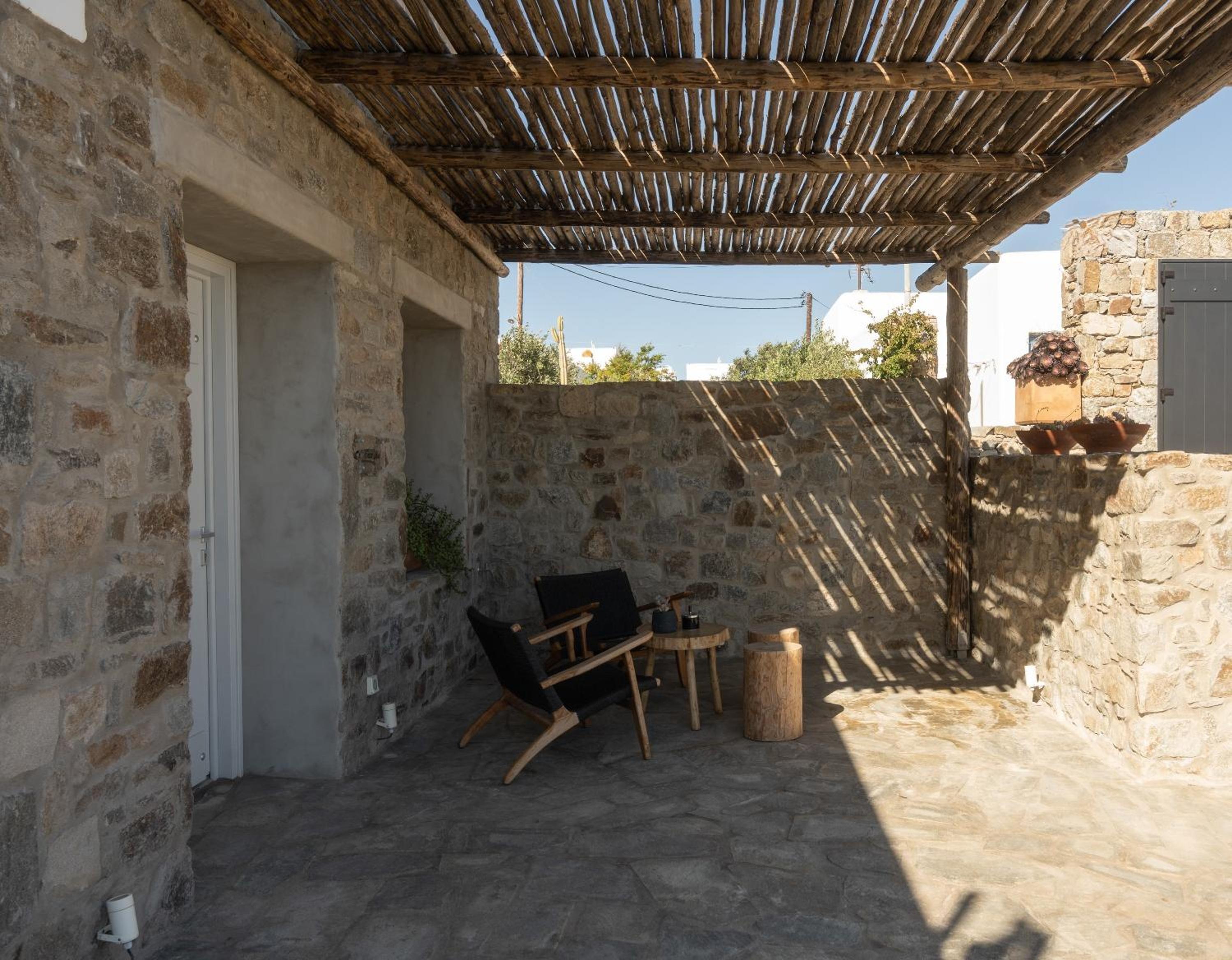 PAnDA Art Houses photo 2