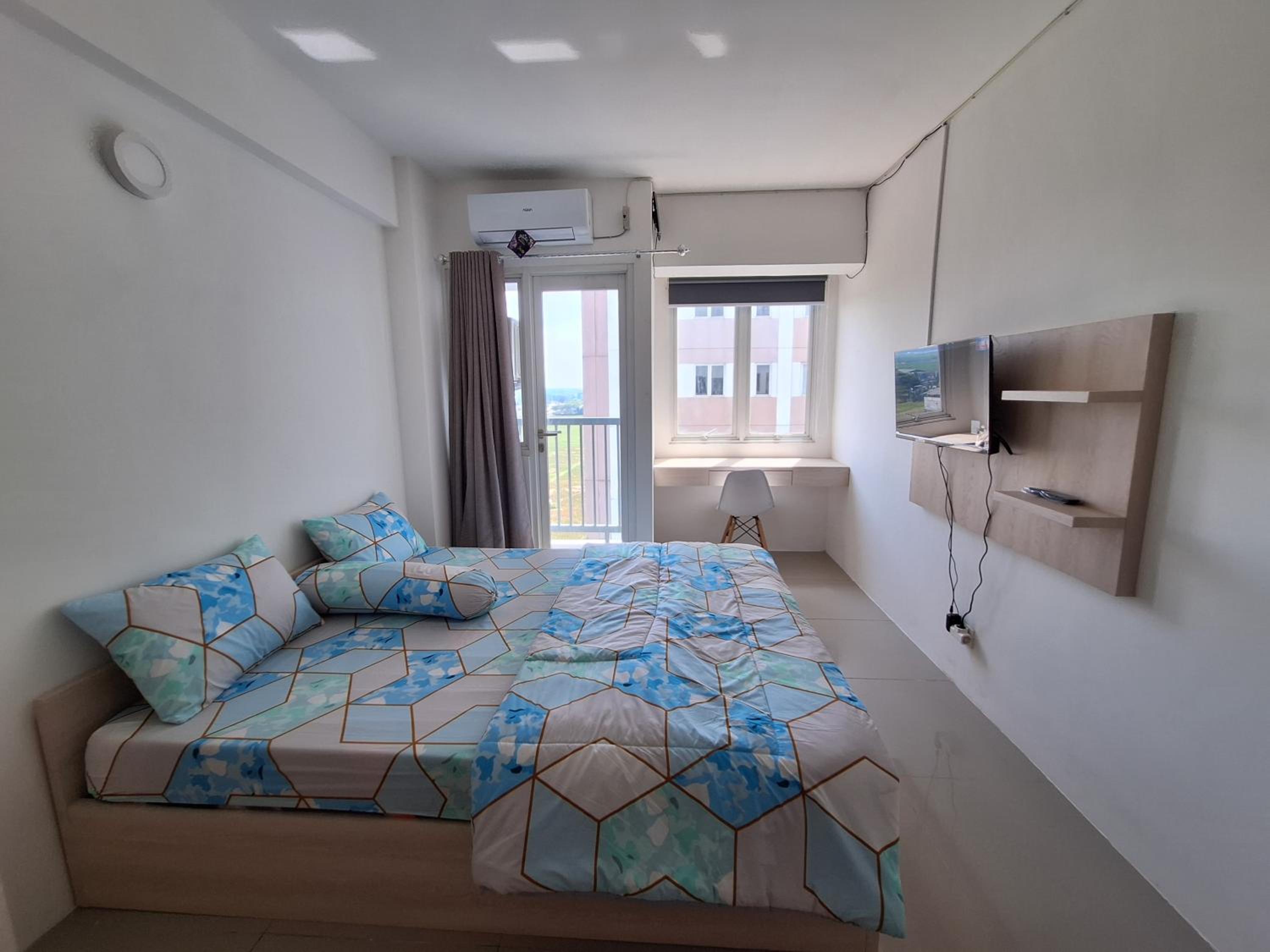 Grand Sentraland Karawang by DnA Rooms view 5