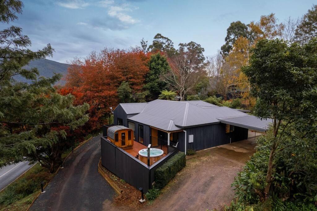 Hotel Super-sized Luxury - Spa, Sauna, Steps To Trails