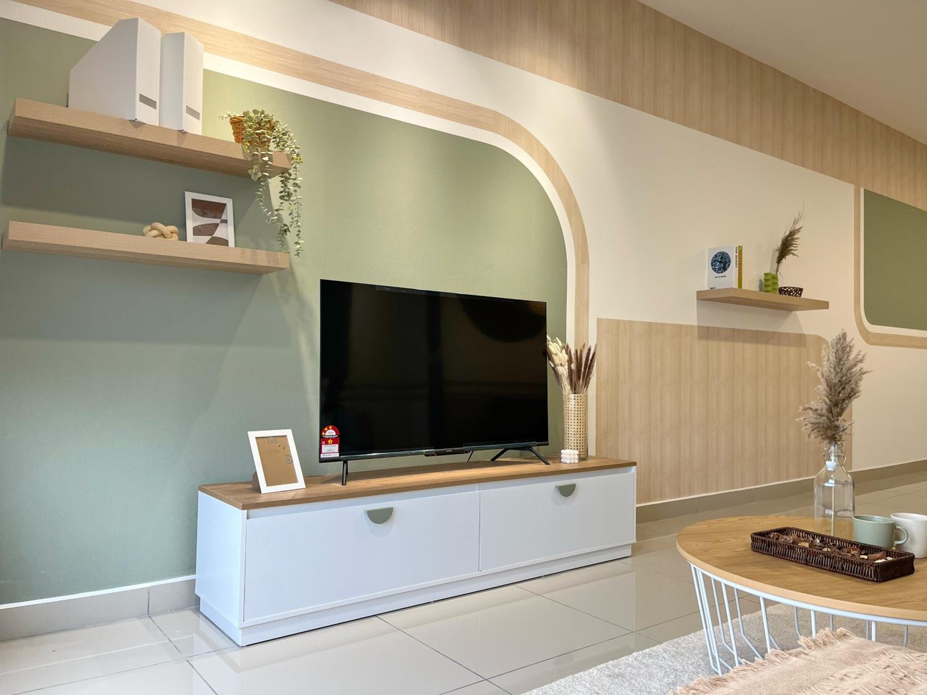 4BR Cozy Room MVertica near MRT by RumaBnB