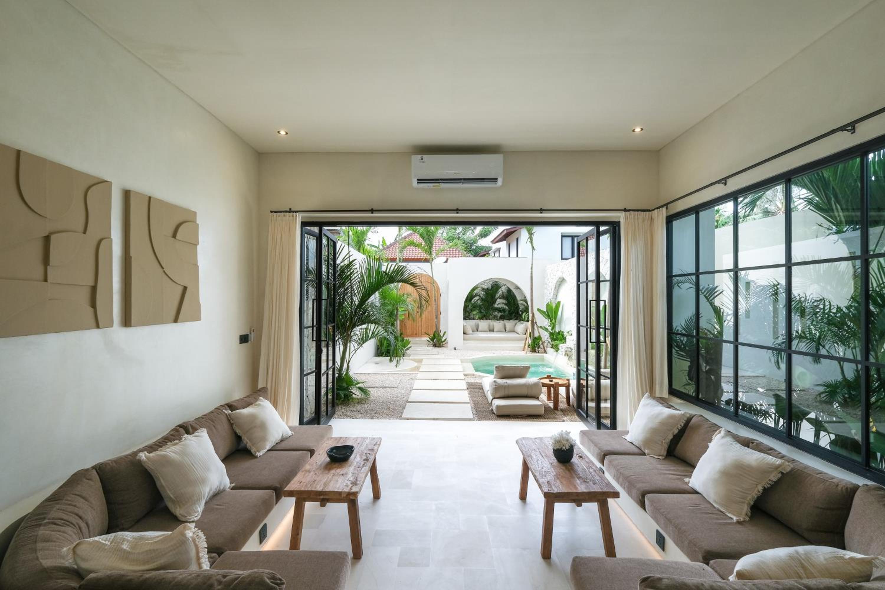 Villa Naji Pererenan