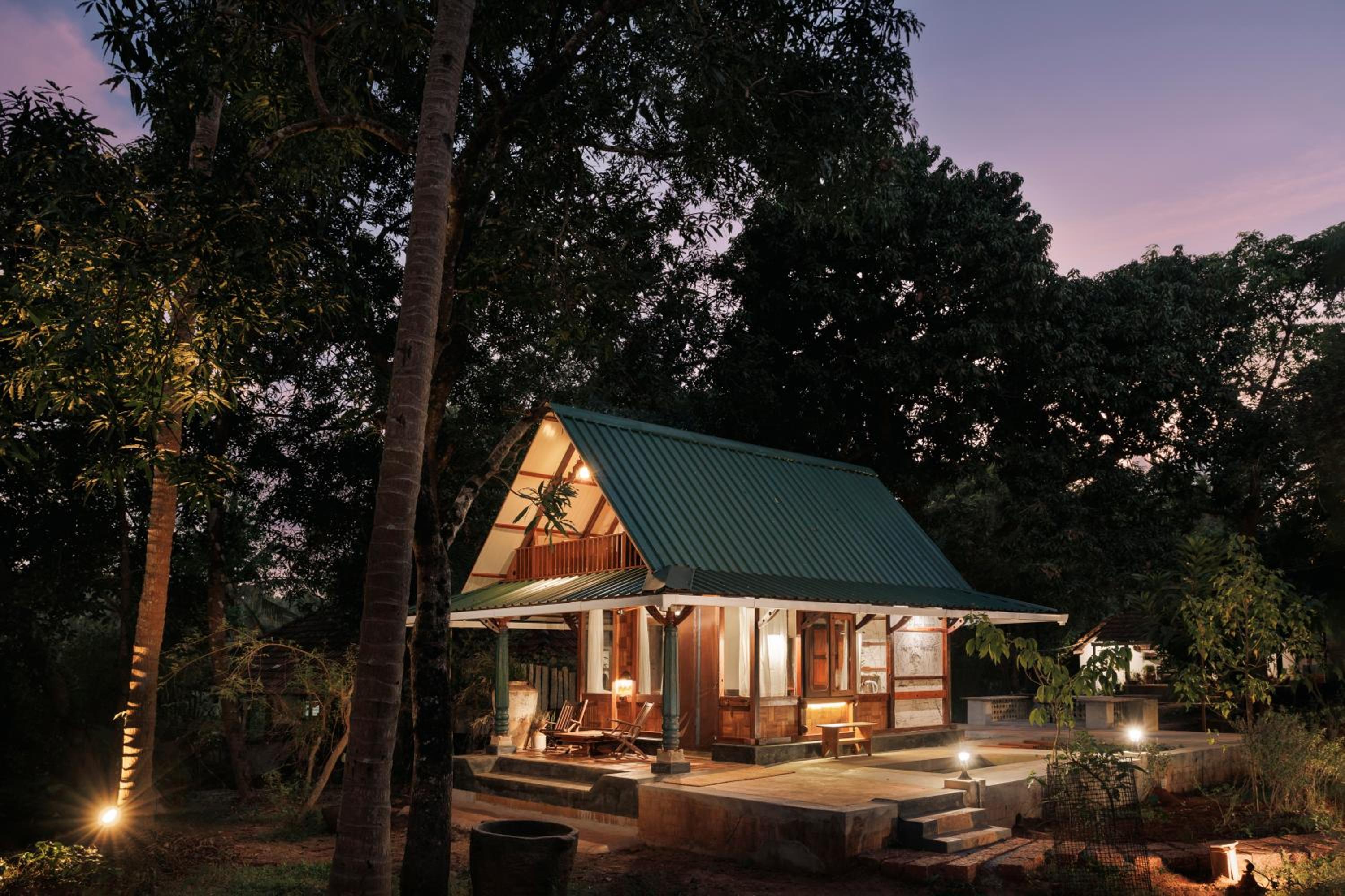 Svarna EcoNest Cottage by EWA Properties