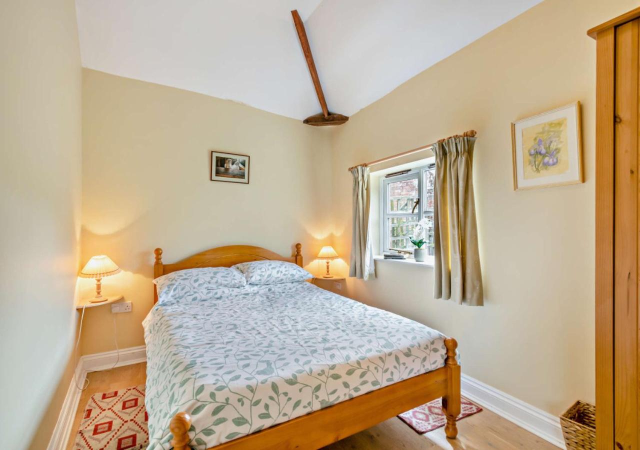 1 Bed in Barton Turf oc-s29126