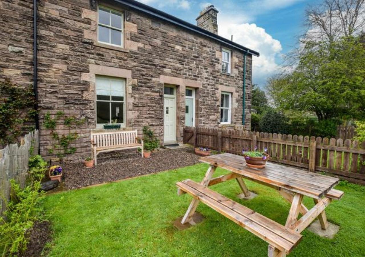 Railway Cottage Retreat - Image 5