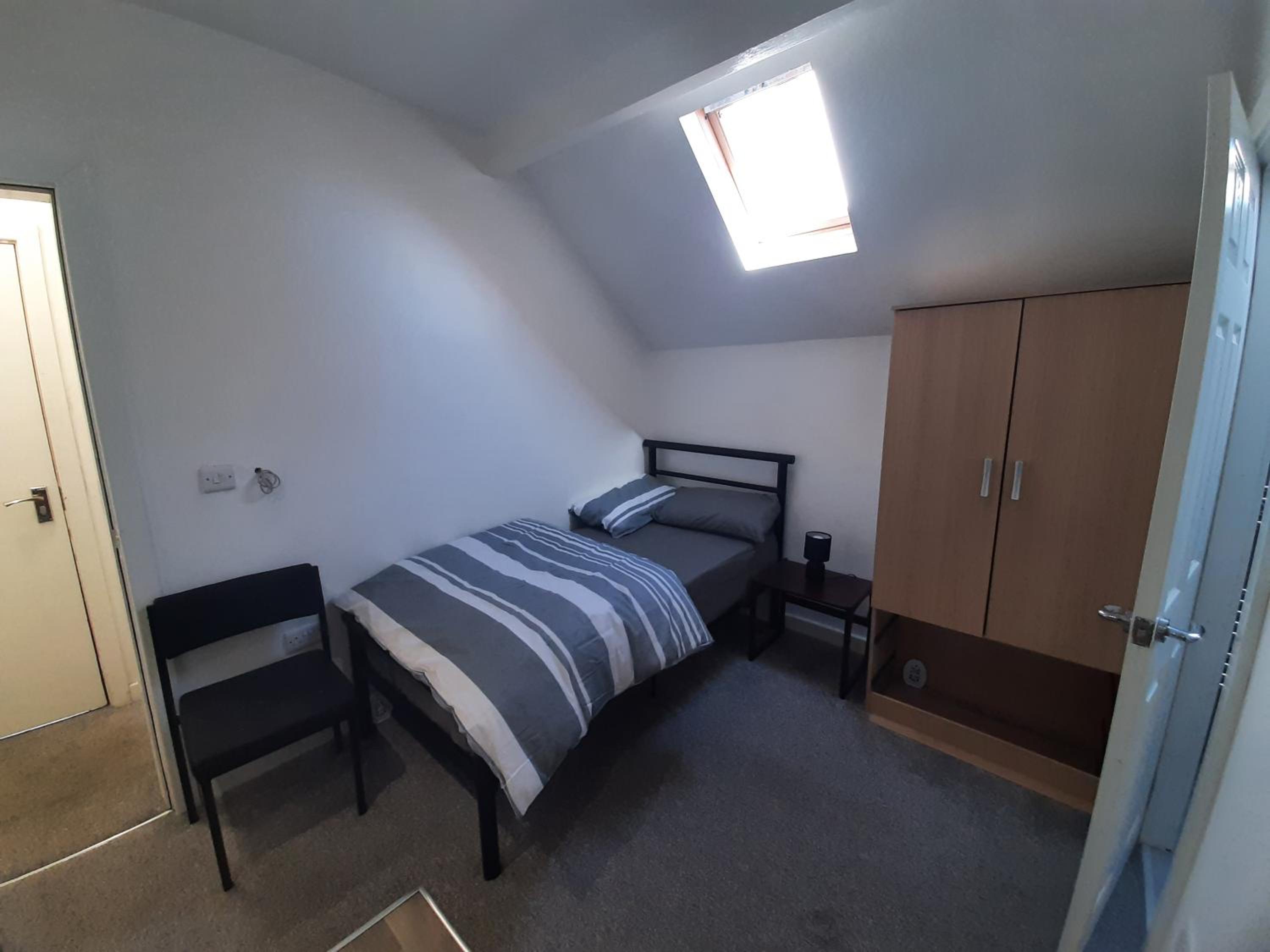 Exclusive Self-contained flat in Middlesbrough view 5