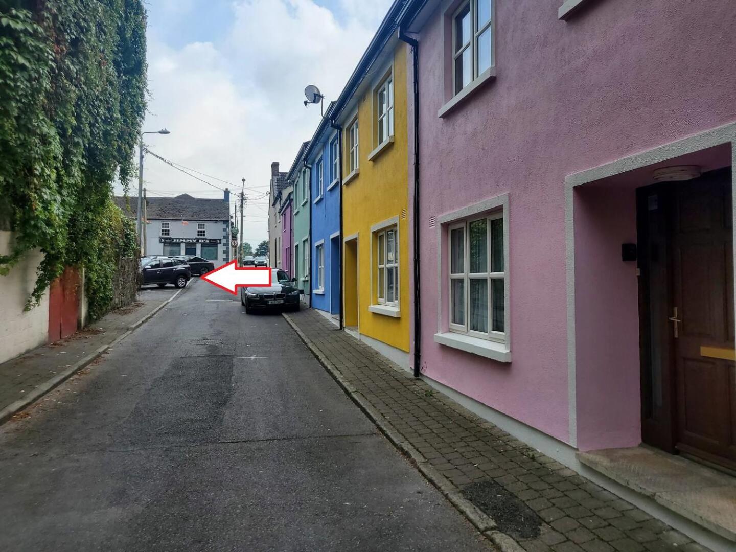 Townhouse 4 Barrow Lane view 3