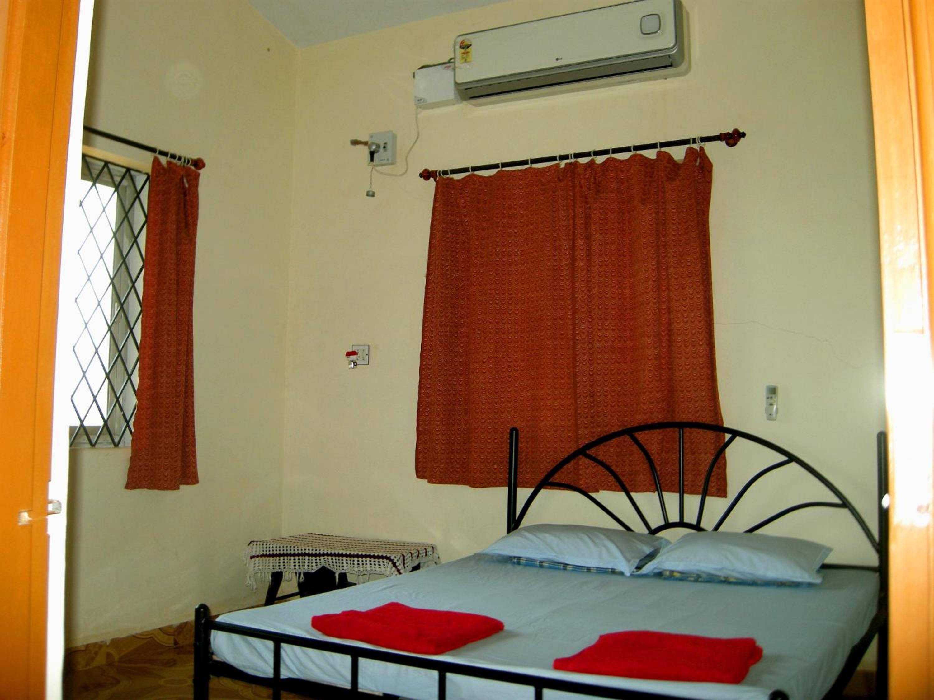 Joe And Marietta's Guesthouse