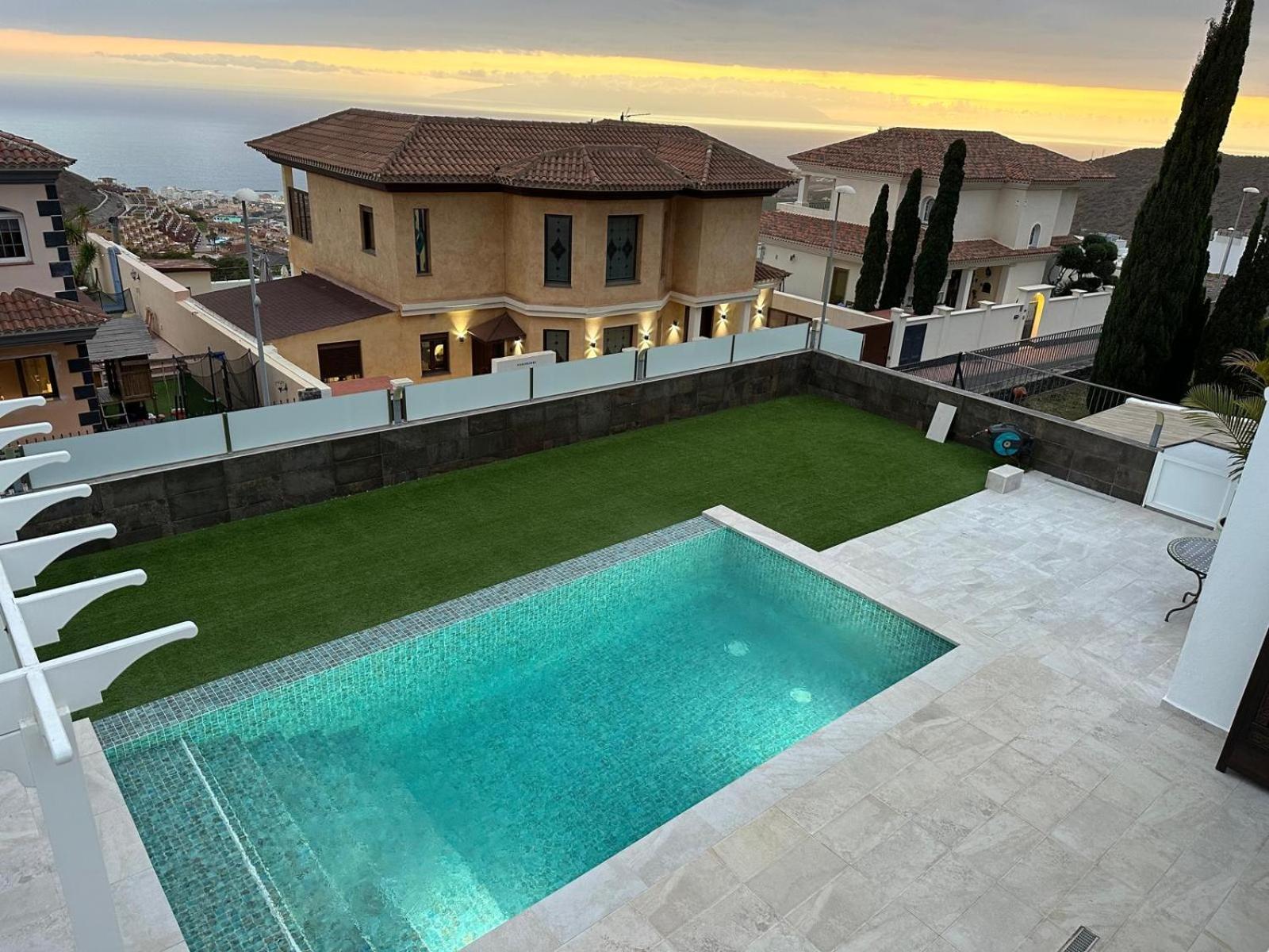Villa Zion Tenerife with Heated Pool