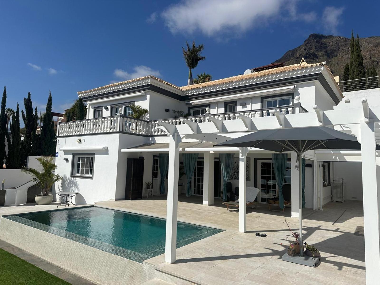 Villa Zion Tenerife with Heated Pool