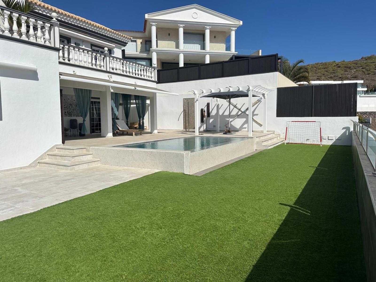 Villa Zion Tenerife with Heated Pool