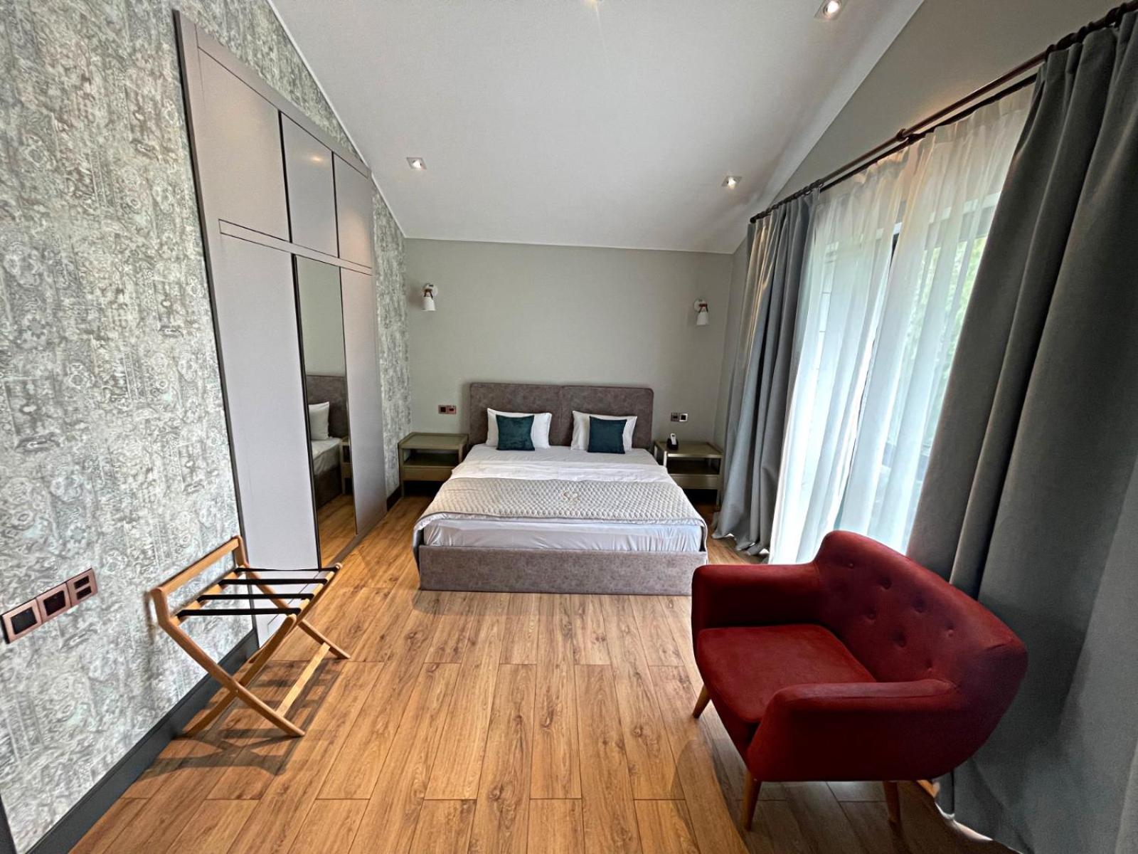 Arena Apartments & Villas Guba