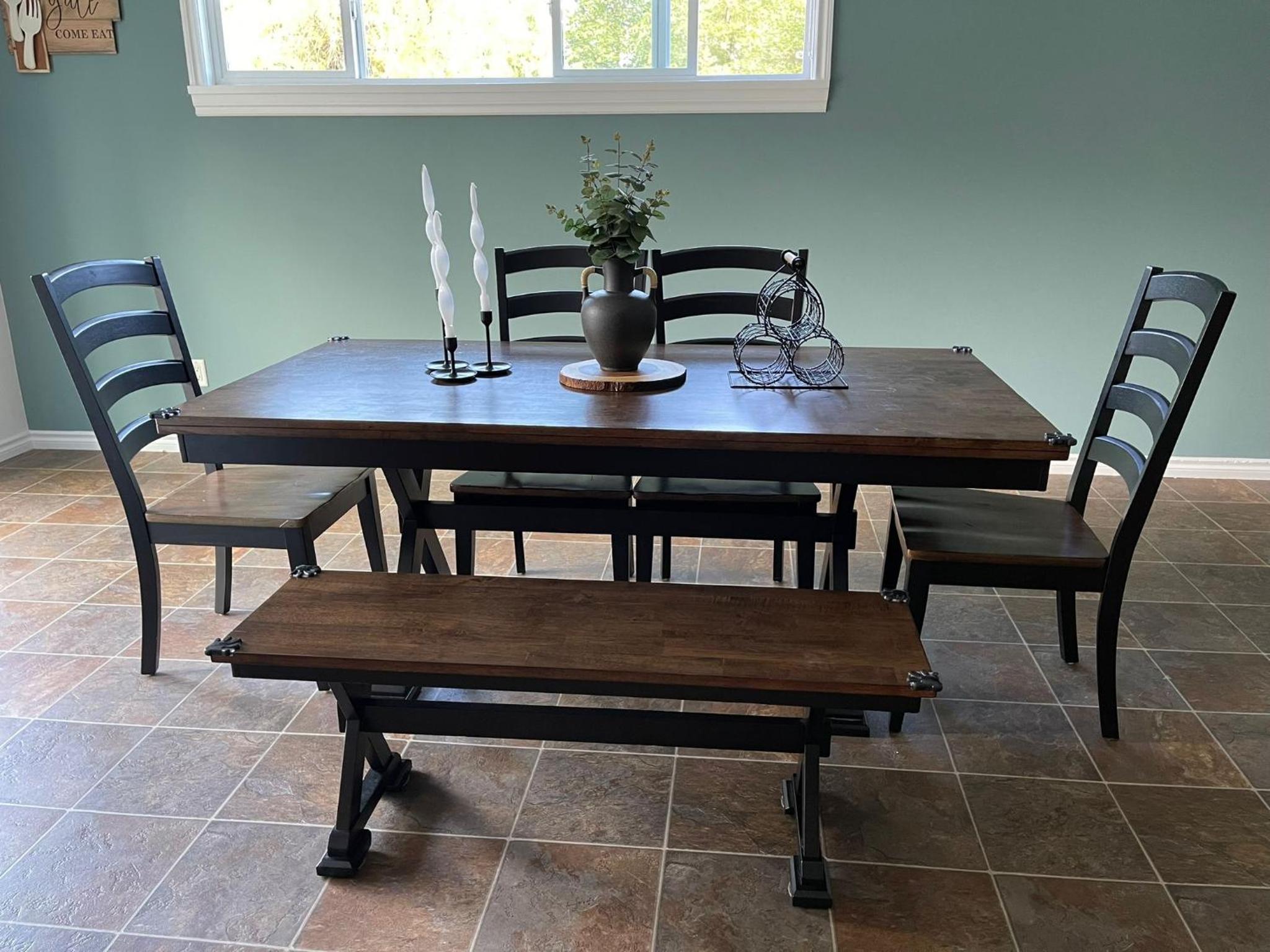 43 Ave Farm House Langley