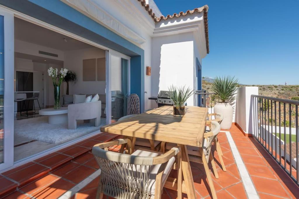Gated Elegant Penthouse in Paraiso Pueblo