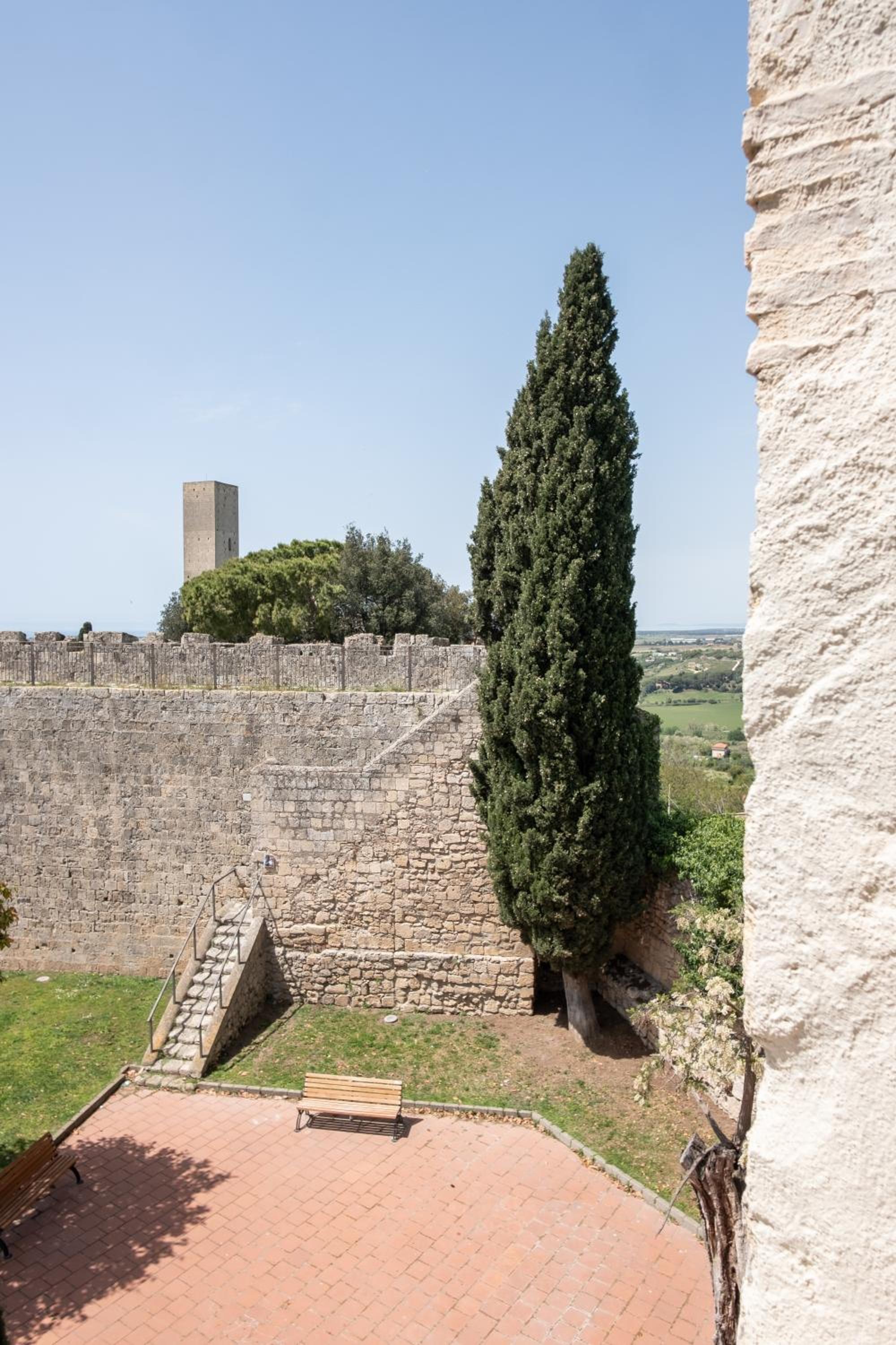 LA TORRE DELLA RIPA