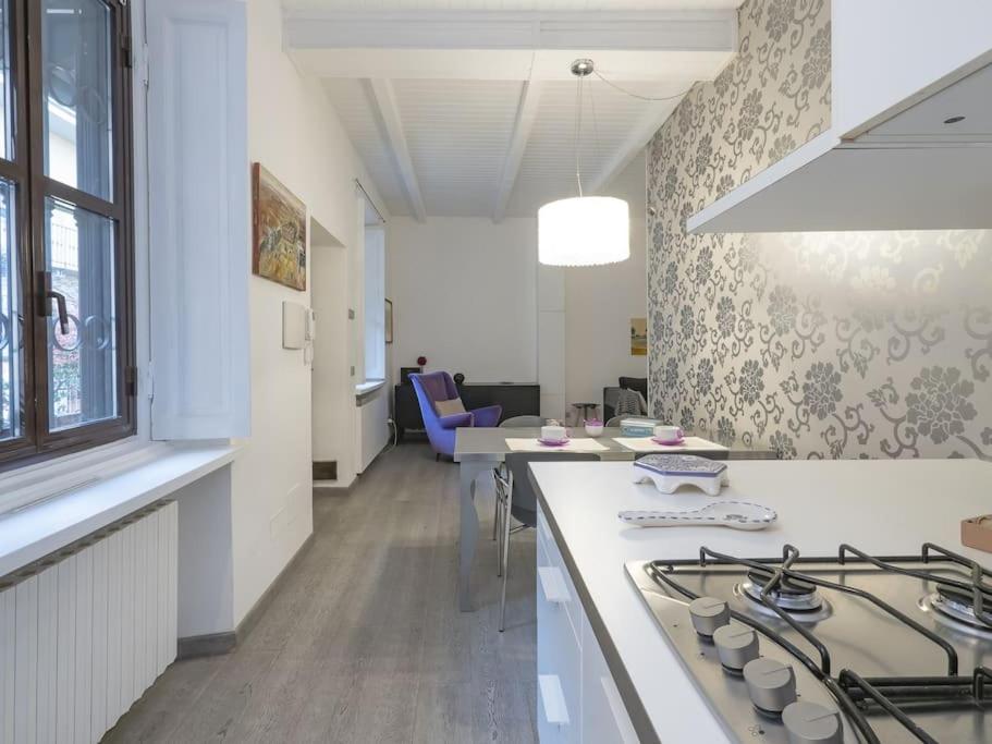 Chinatown Elegant Apartment - Youhosty