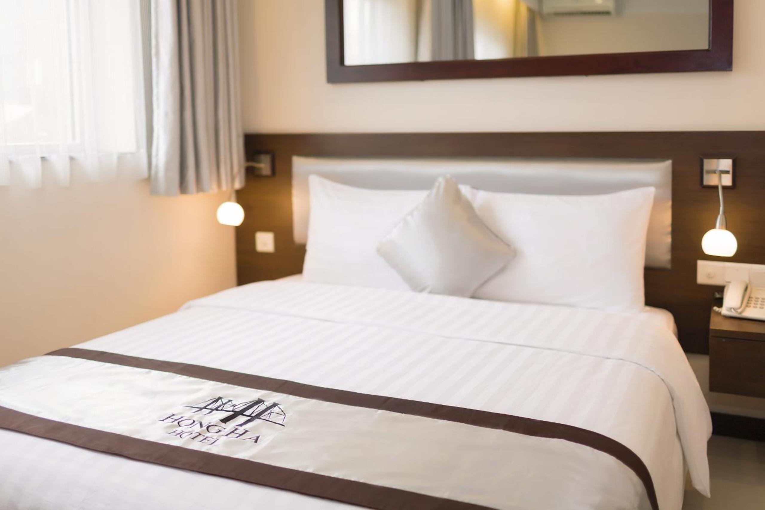 Hồng Hà Hotel HN - by BAY LUXURY