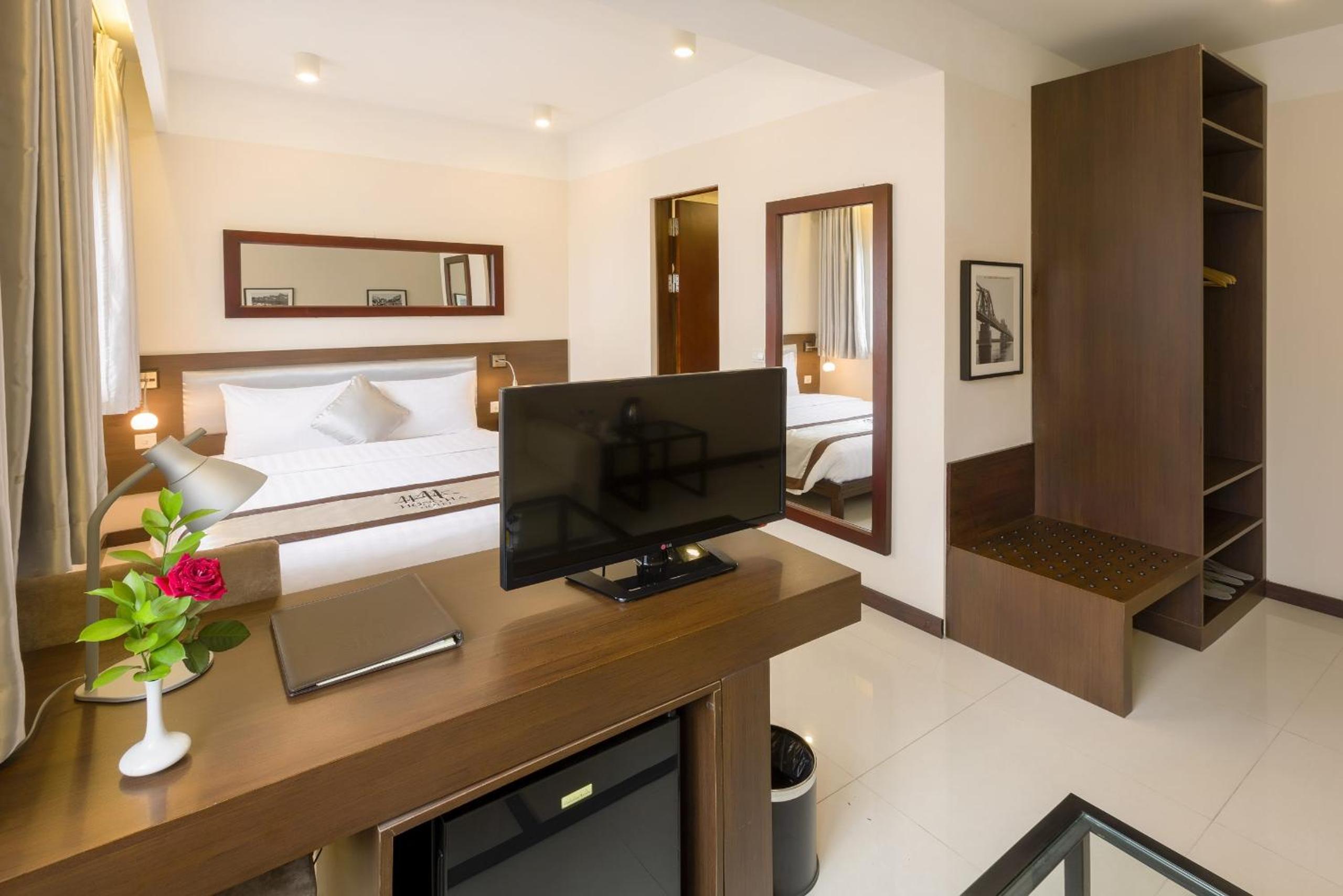 Hồng Hà Hotel HN - by BAY LUXURY