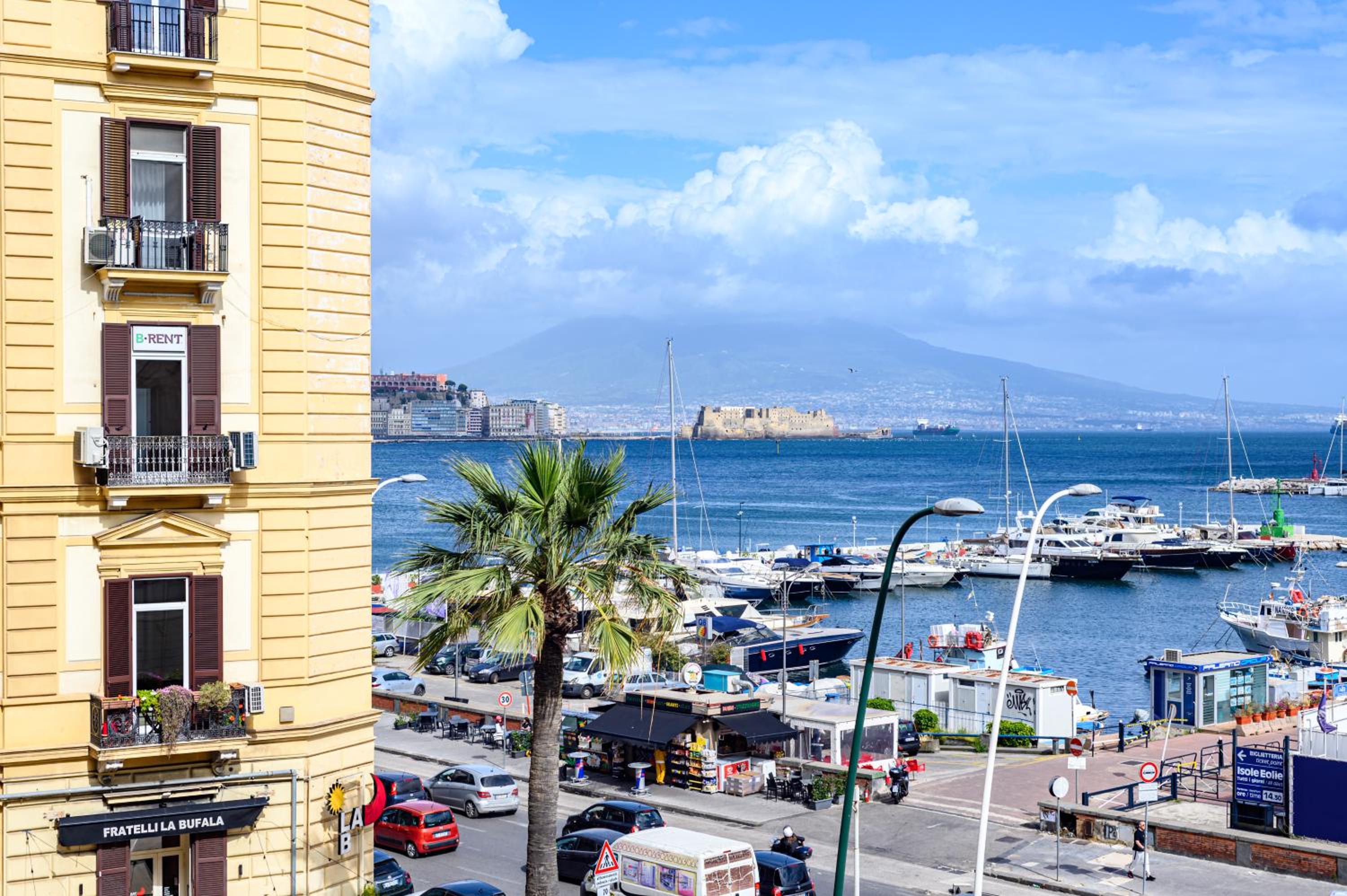 Marina Rooms