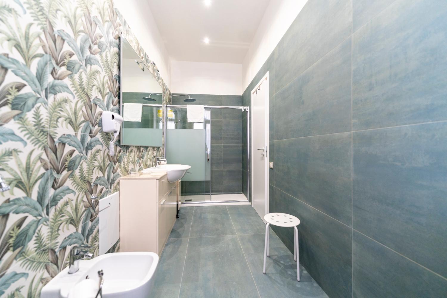 Marina Rooms