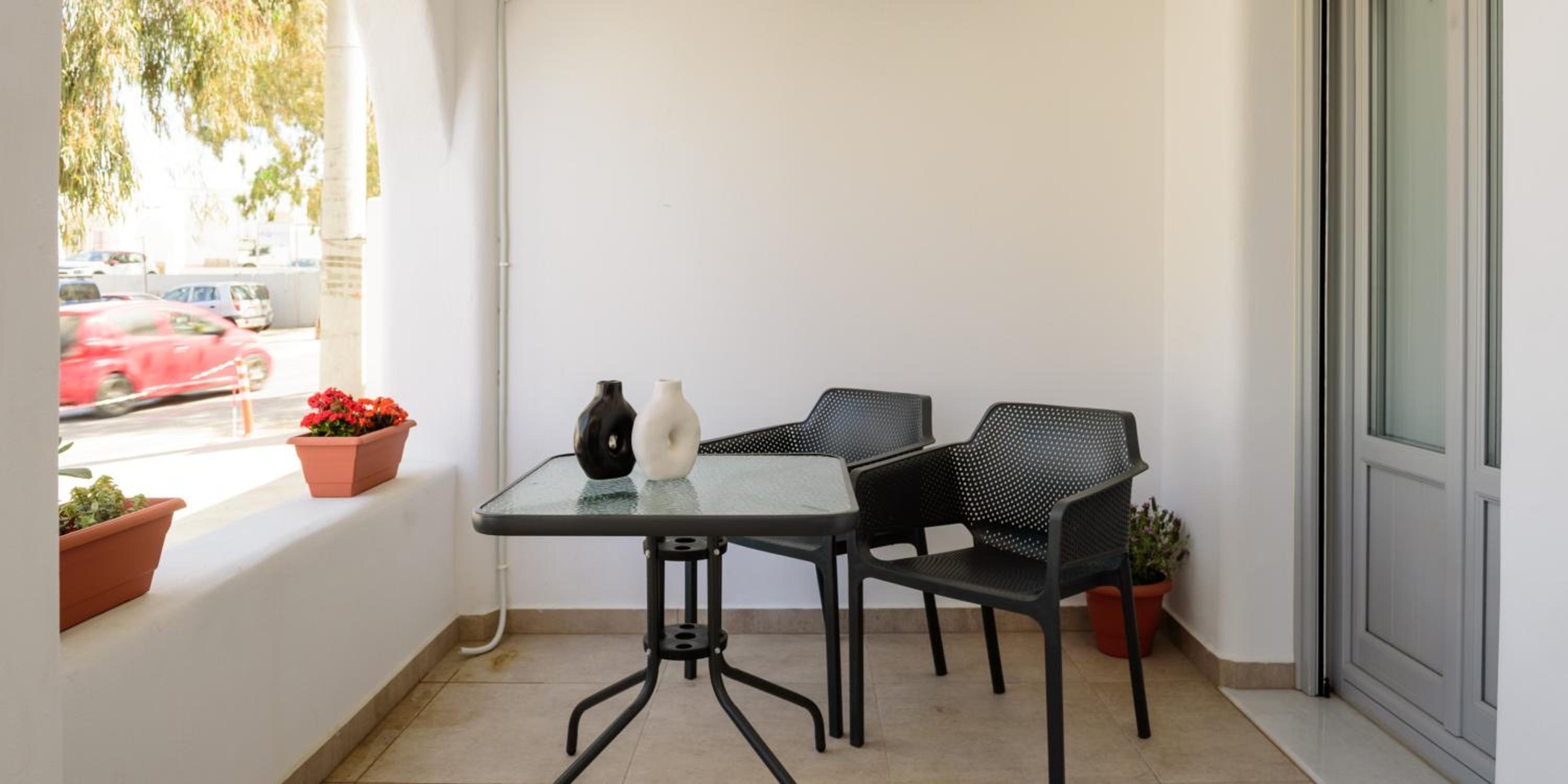 MESSARIA APARTMENt