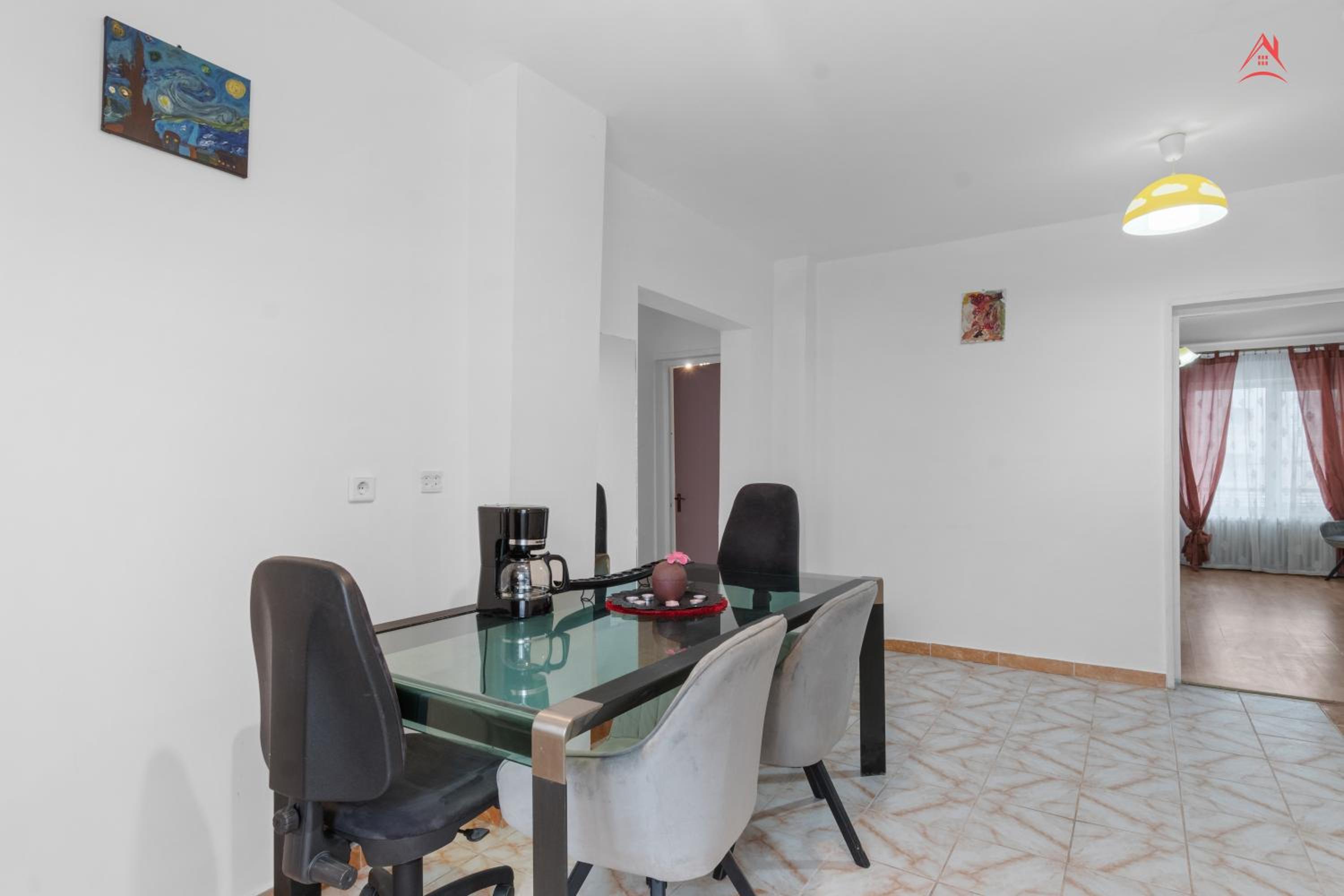 Unirii Large 2 Bedroom Apartment