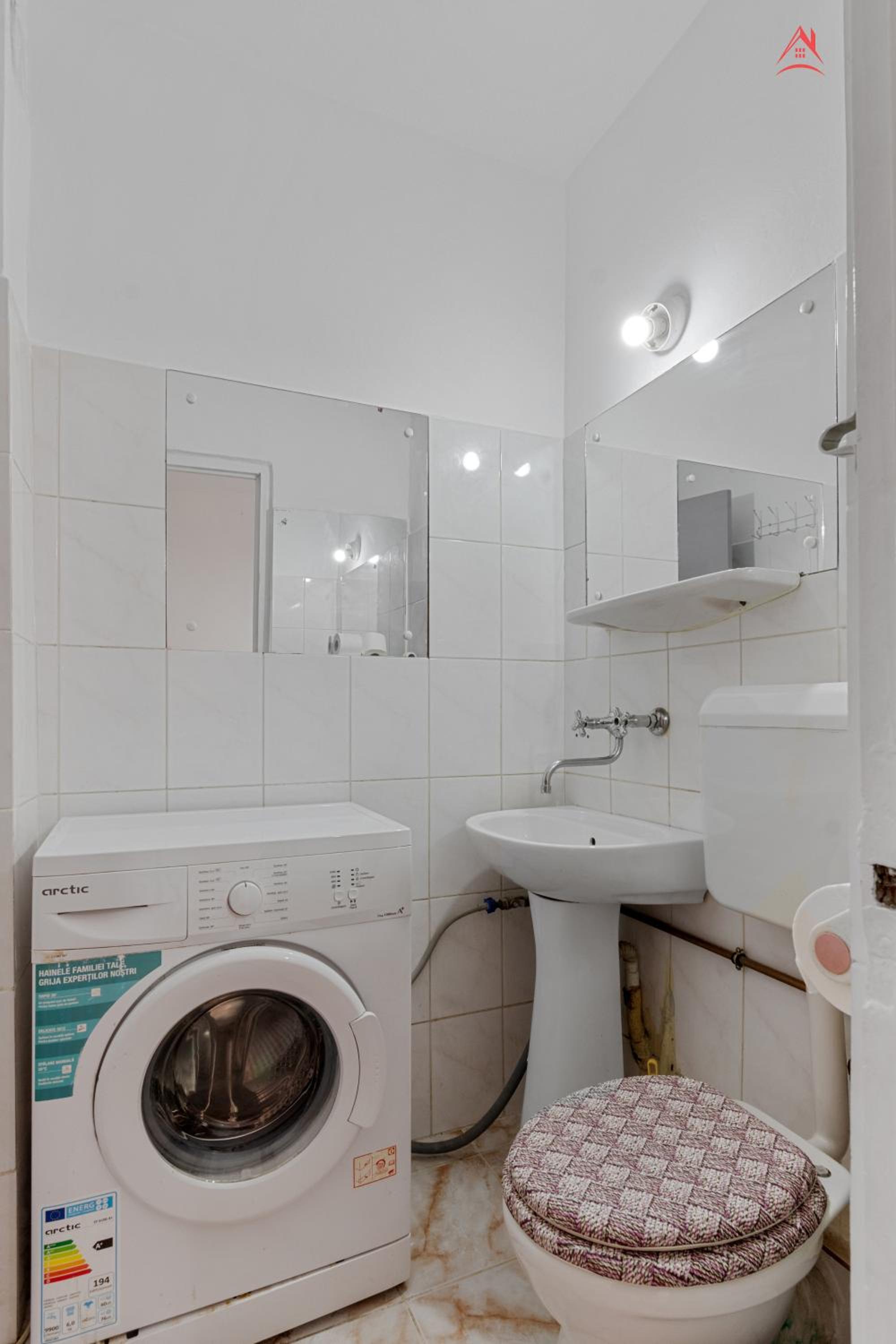 Unirii Large 2 Bedroom Apartment