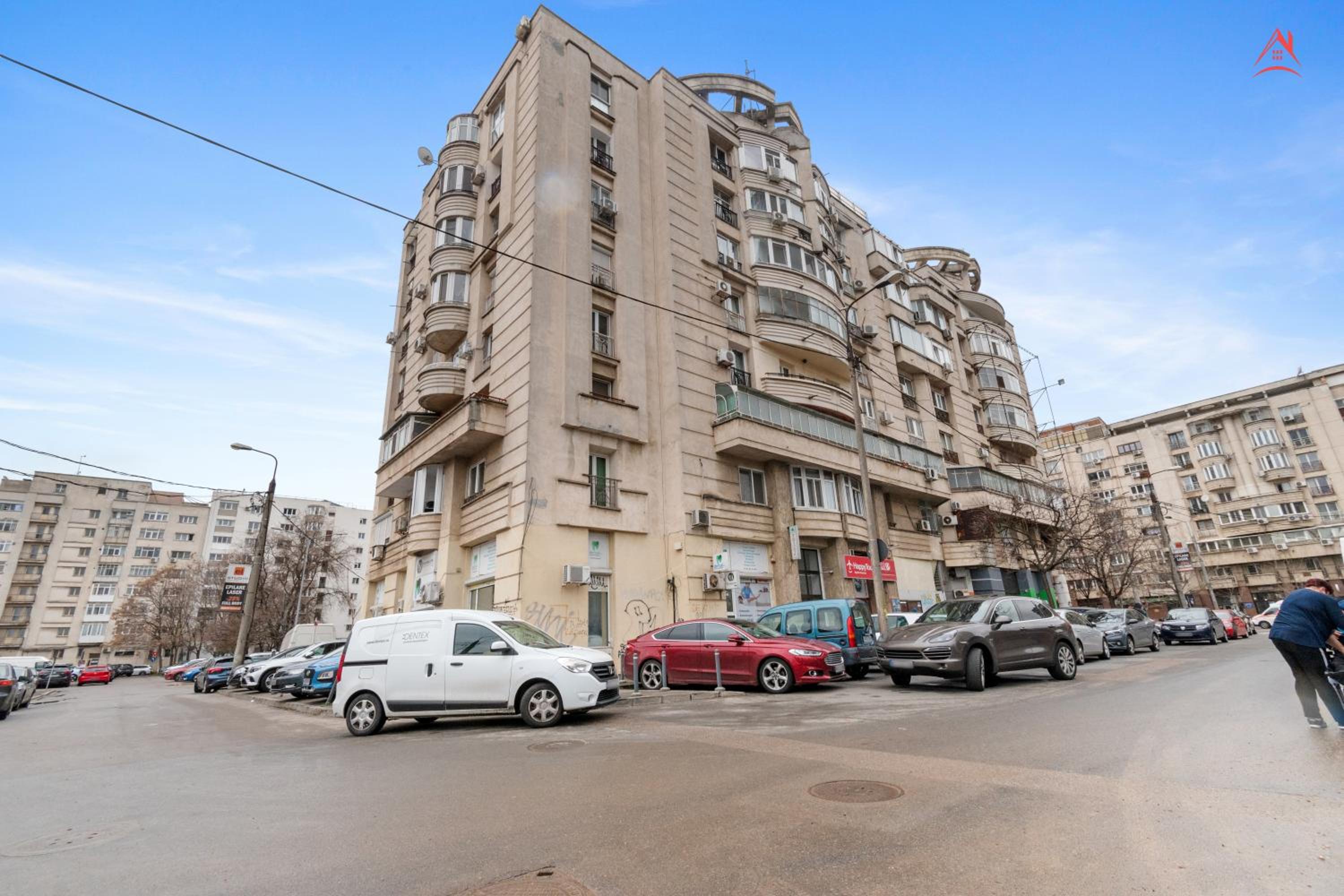 Unirii Large 2 Bedroom Apartment
