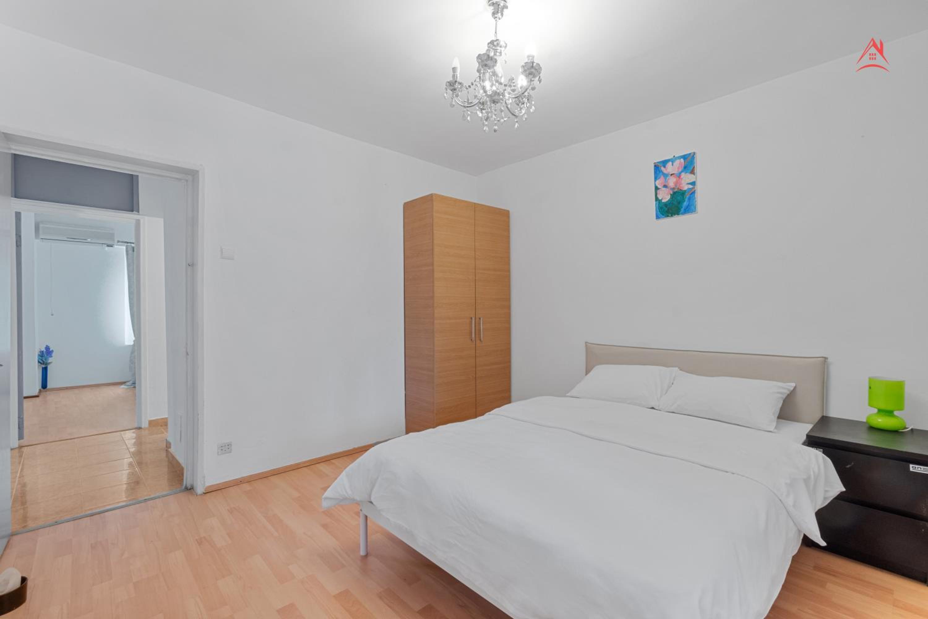 Unirii Large 2 Bedroom Apartment